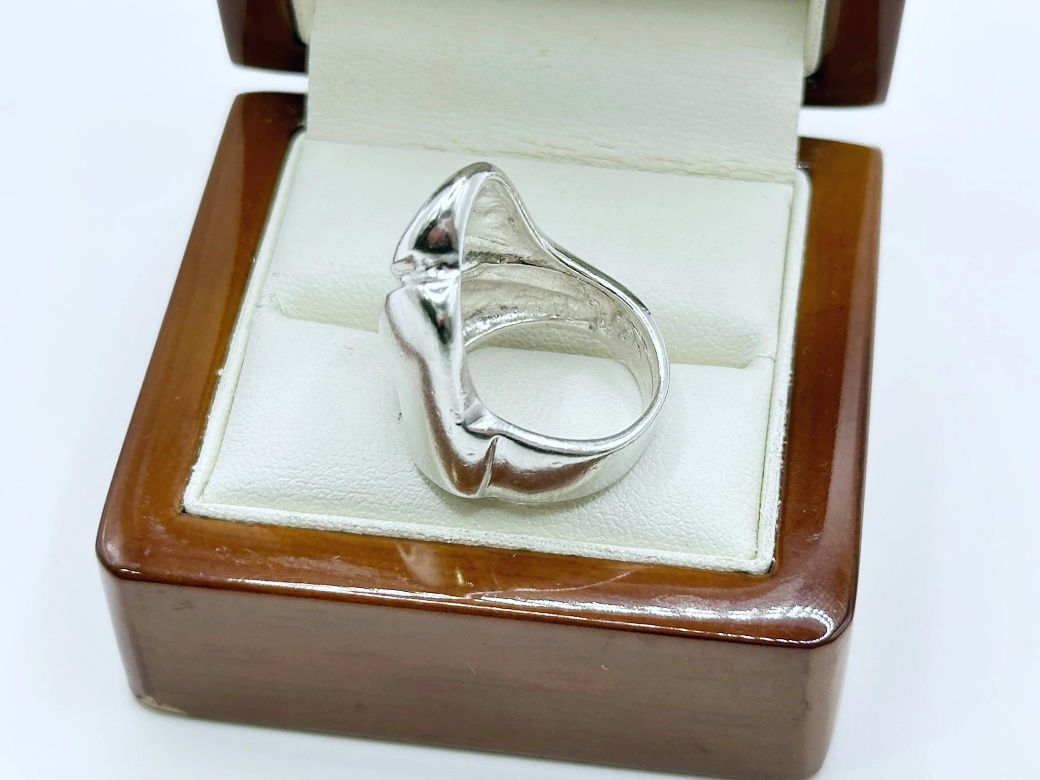 ciekawy-duzy-damski-pierscionek-srebro-proby-925-r11-1046g-rozmiarsrednica-wew-mm-372-11