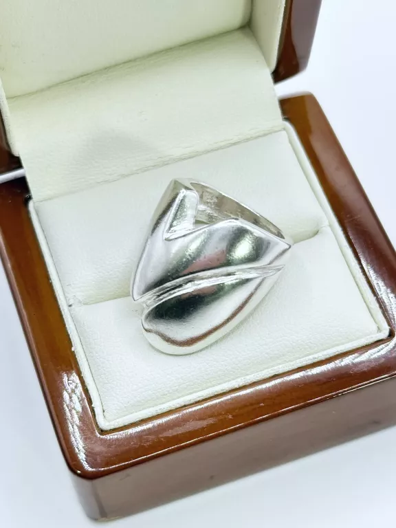 ciekawy-duzy-damski-pierscionek-srebro-proby-925-r11-1046g-wolnosci-2a-strzelce-krajenskie