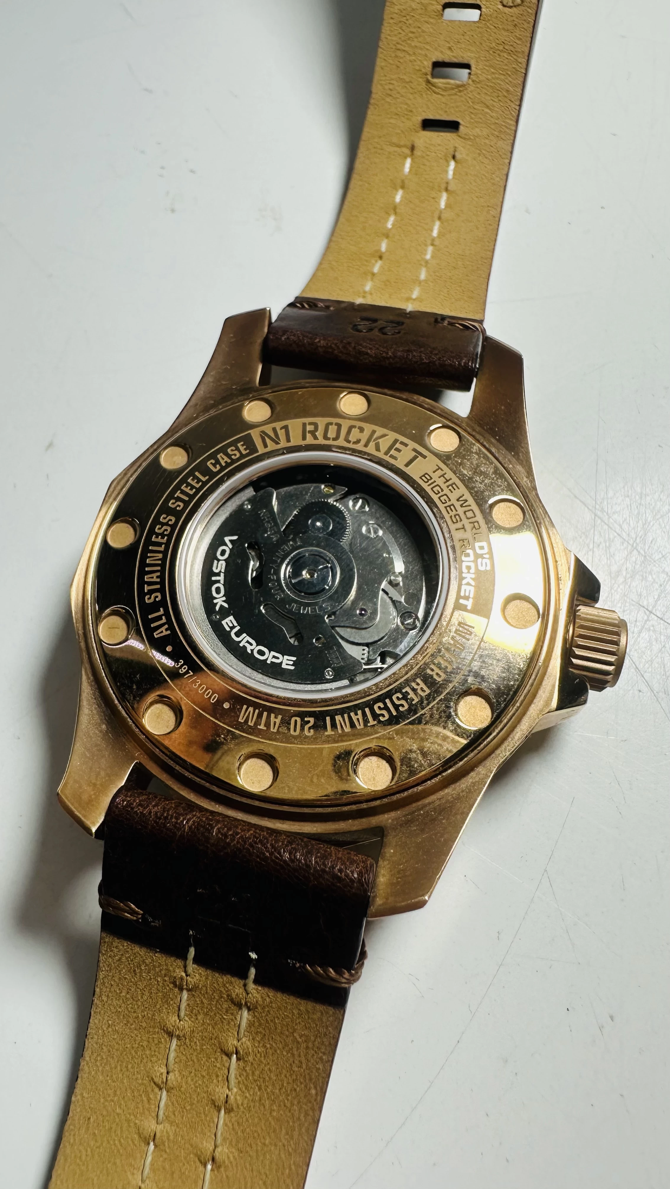 zegarek-vostok-europe-rocket-n1-automatic-nh35a-225b616-material-paska-129219-6