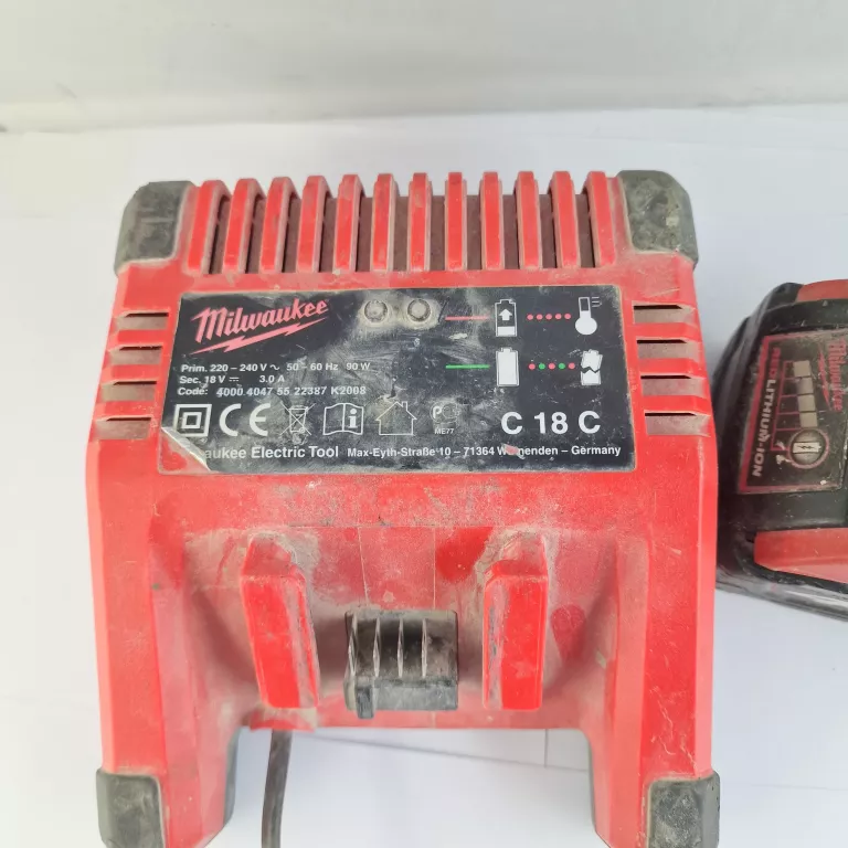 ladowarka-milwaukee-c-18c-aku-milwaukee-m18b4-4ah-marka-248811-951033