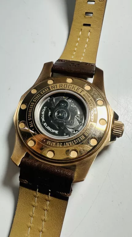 zegarek-vostok-europe-rocket-n1-automatic-nh35a-225b616-material-paska-129219-6