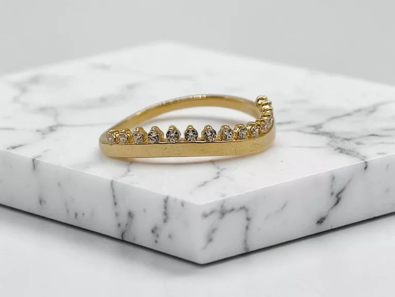 zloty-pierscionek-proby-585-rodzaj-2205-2