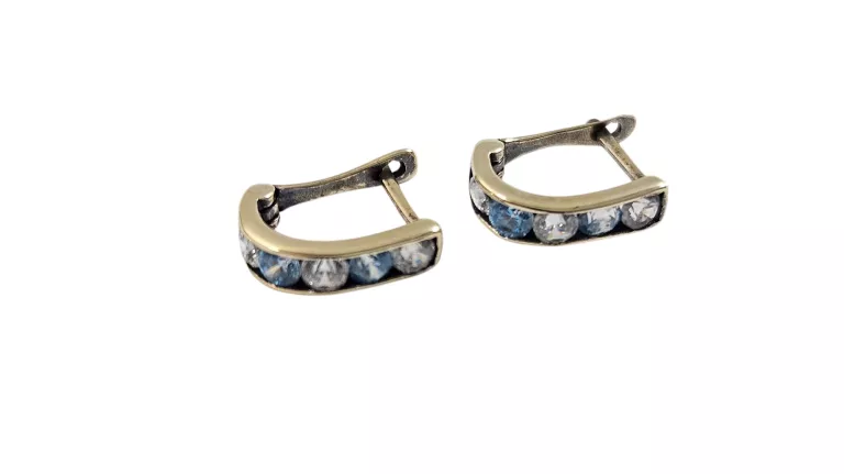 delikatne-zlote-kolczyki-p333-067g-kosciuszki-23b-malbork