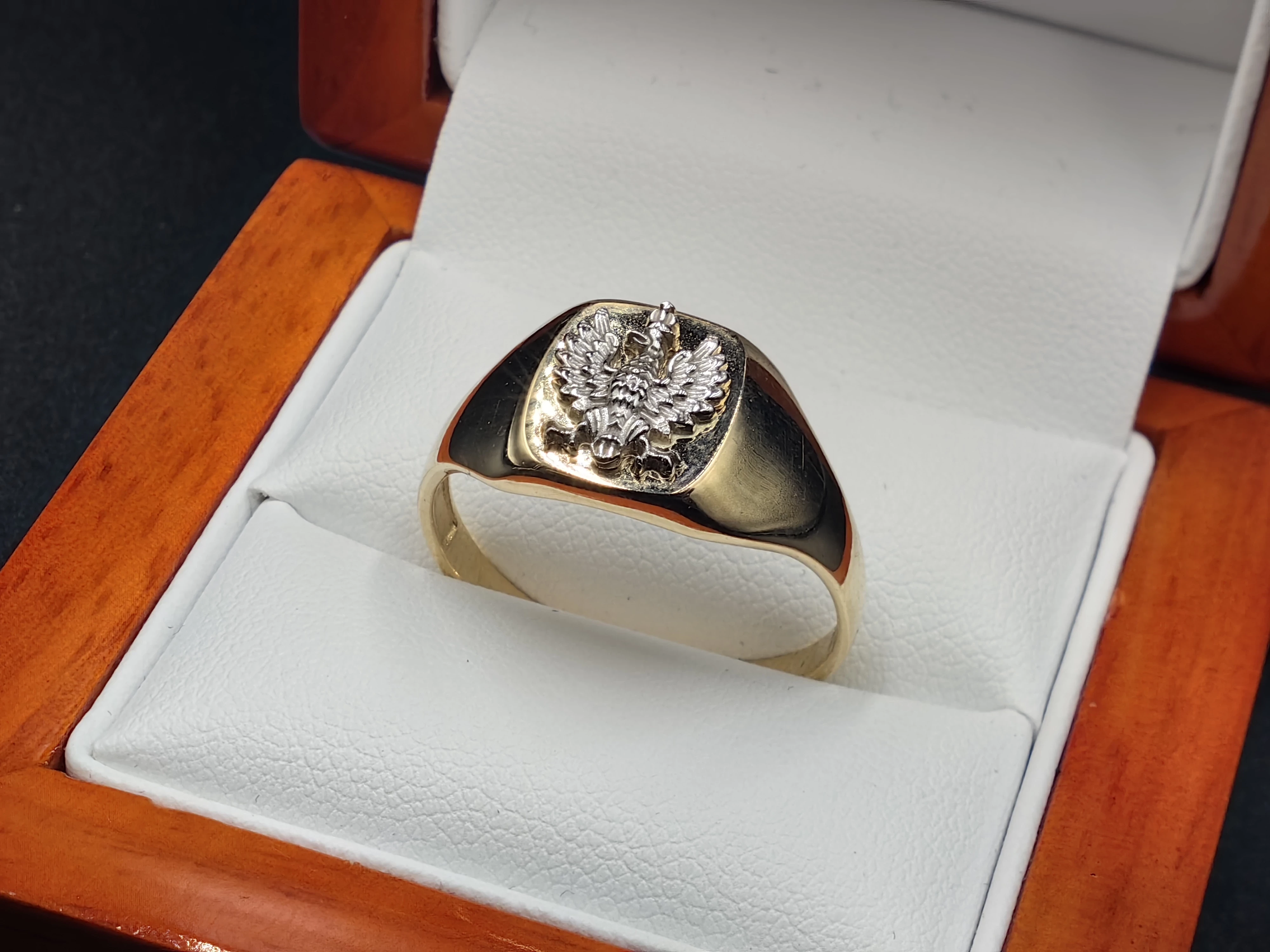 patriotyczny-zloty-sygnet-z-orzelkiem-422g-pr585-14k-r26-andrzeja-10-katowice