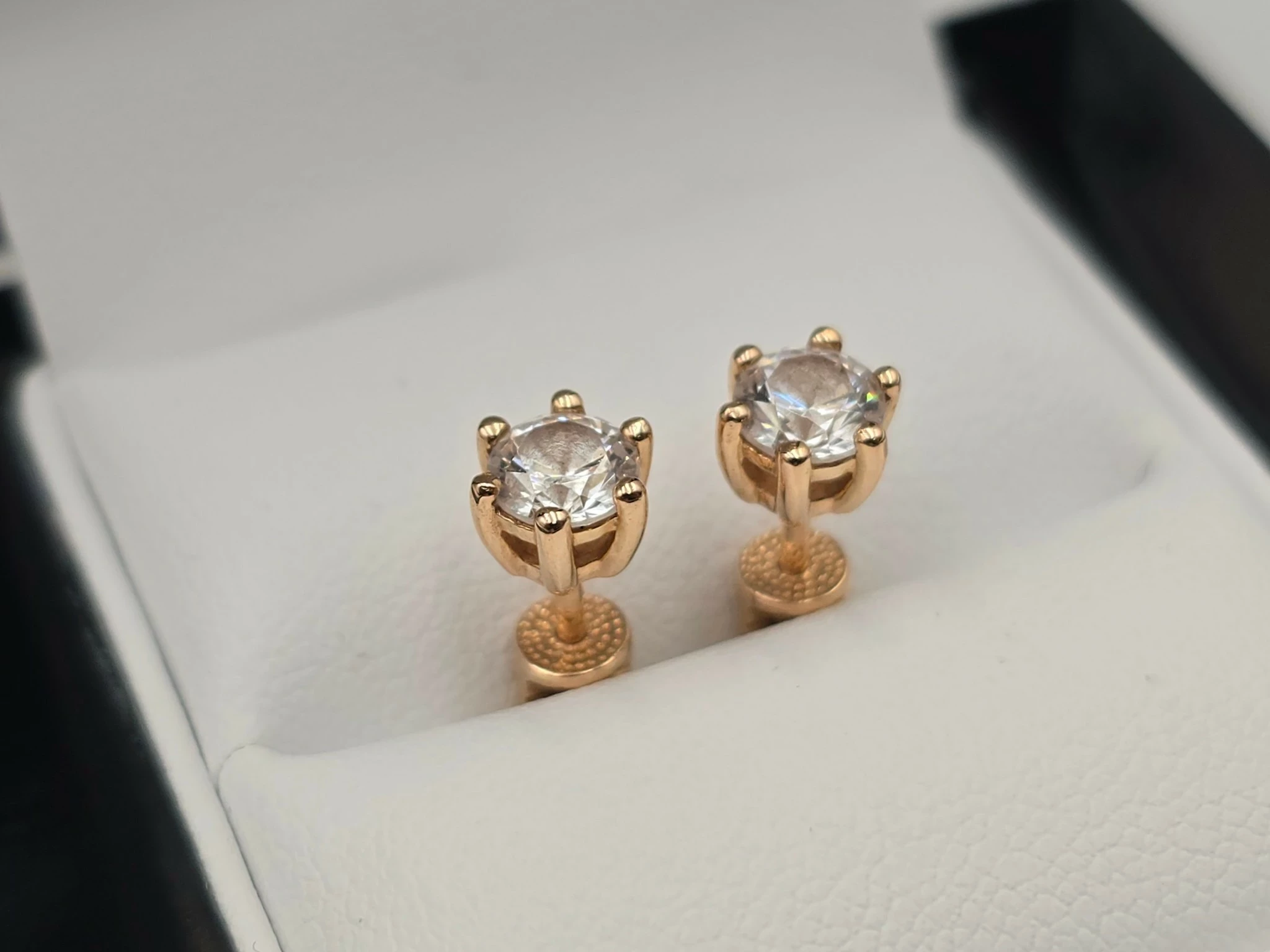 piekne-zlote-kolczyki-z-cyrkoniami-proba-583-14k-190g-stan-11323-2