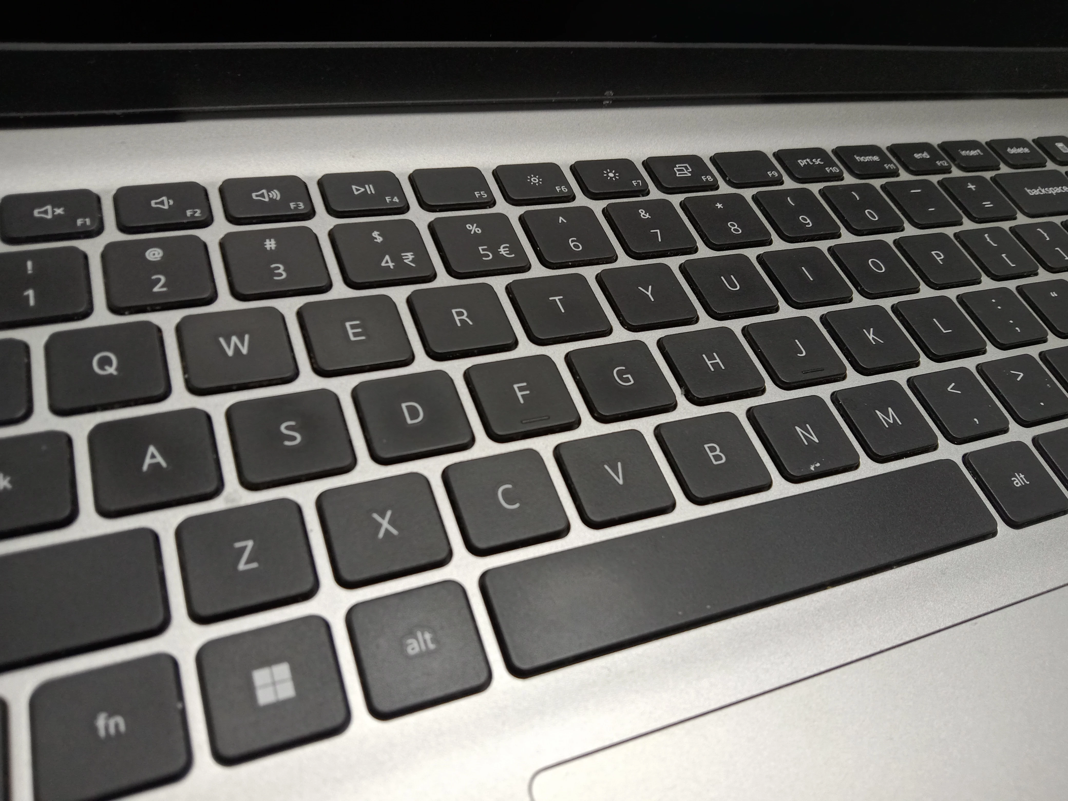 laptop-dell-inspiron-15-3520-rozdzielczosc-px-4474-211457