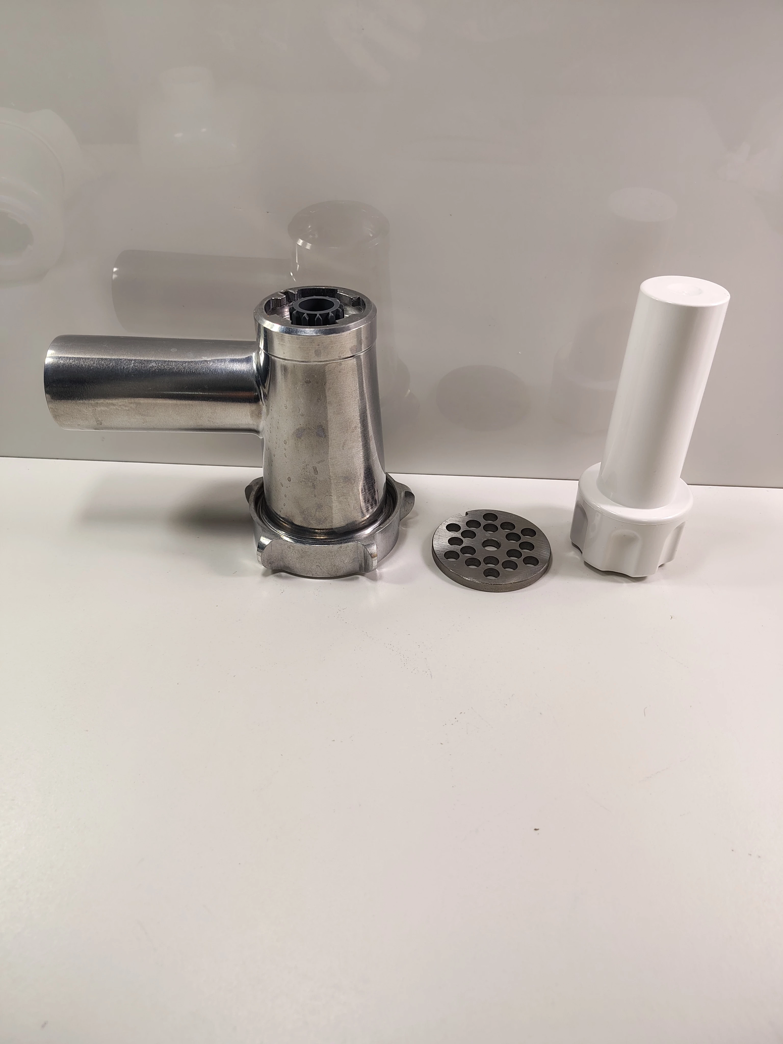 maszynka-do-mielenia-miesa-bosch-mfw3x13b-wydajnosc-mielenia-250