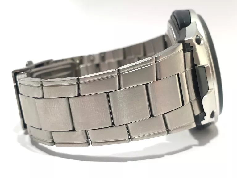 zegarek-casio-illuminator-aw-82d-7av-stan-11323-2