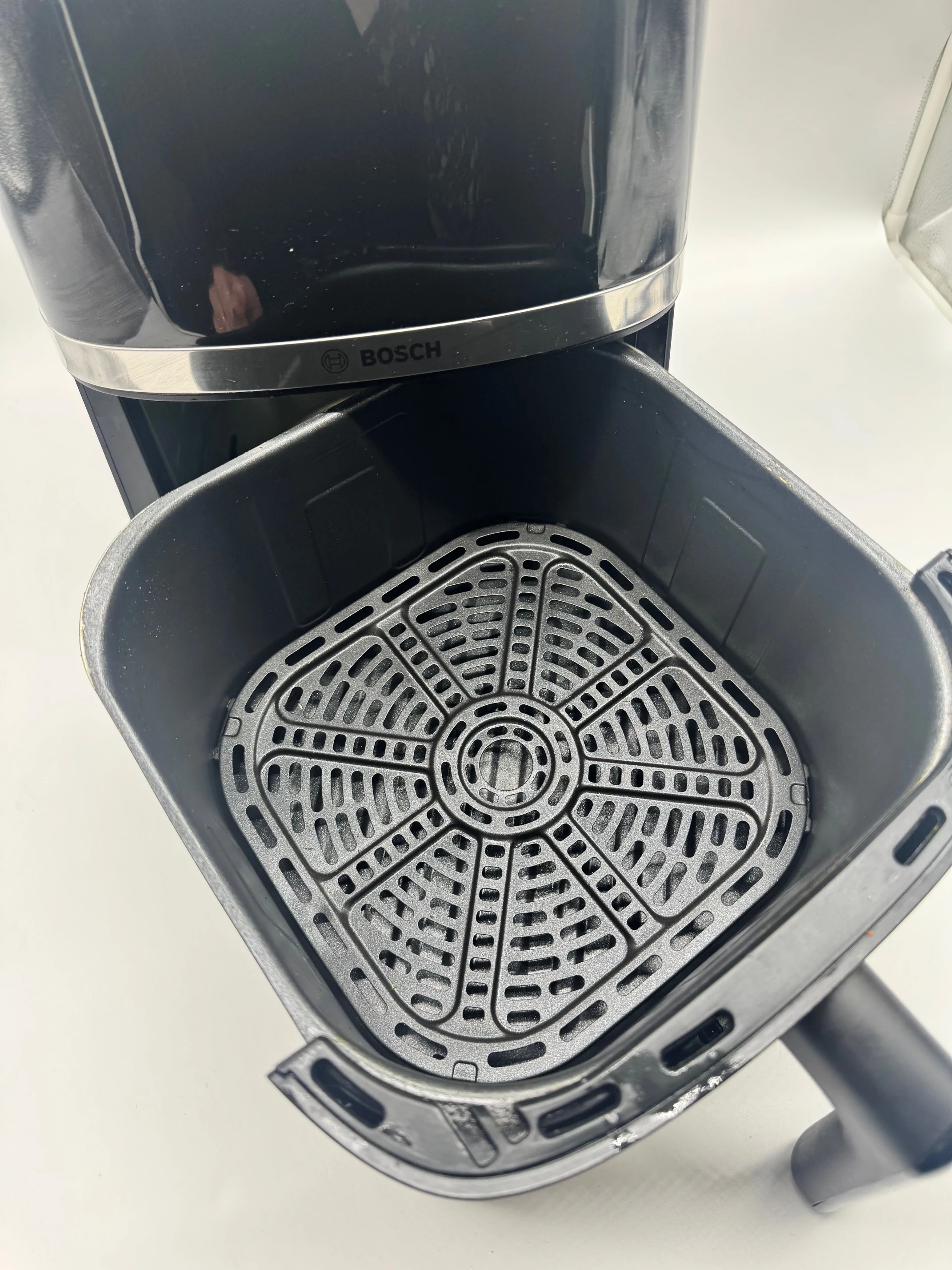 air-fryer-bosch-serie-4-pudelko-kod-producenta-maf462b1