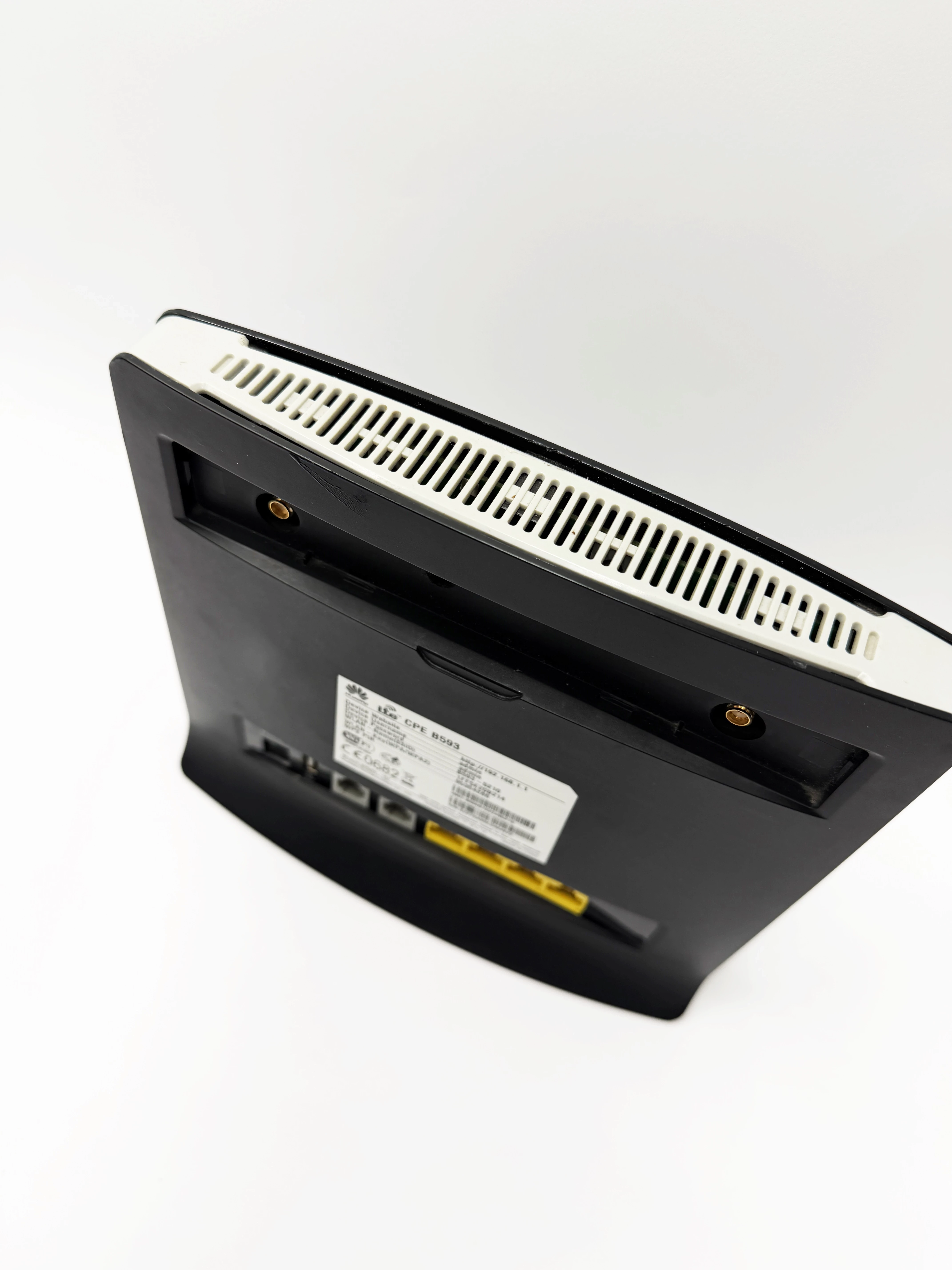 router-huawei-b593s-22-czarny-standard-pracy-bezprzewodowej-4451-8