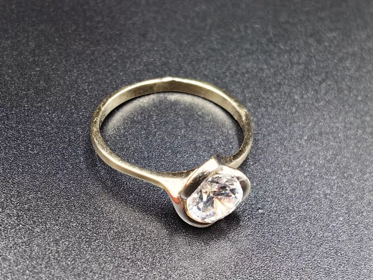 fantastyczny-zloty-pierscionek-z-duza-cyrkonia-276g-pr585-14k-r17-kamien-17088-128