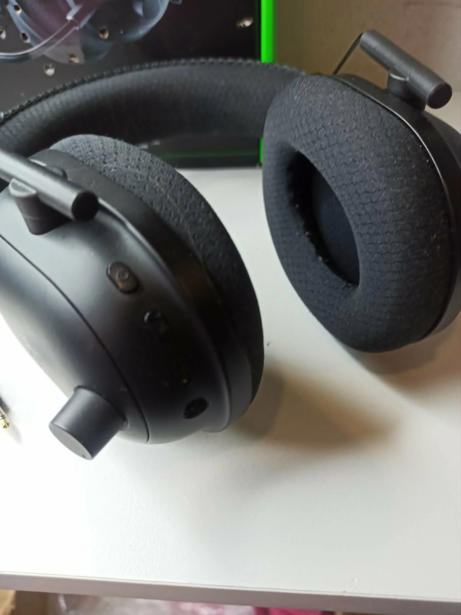 sluchawki-bezprzewodowe-razer-blackshark-v2-pro-stan-11323-2