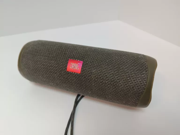 glosnik-przenosny-jbl-flip-5-zasilanie-209202-1769478