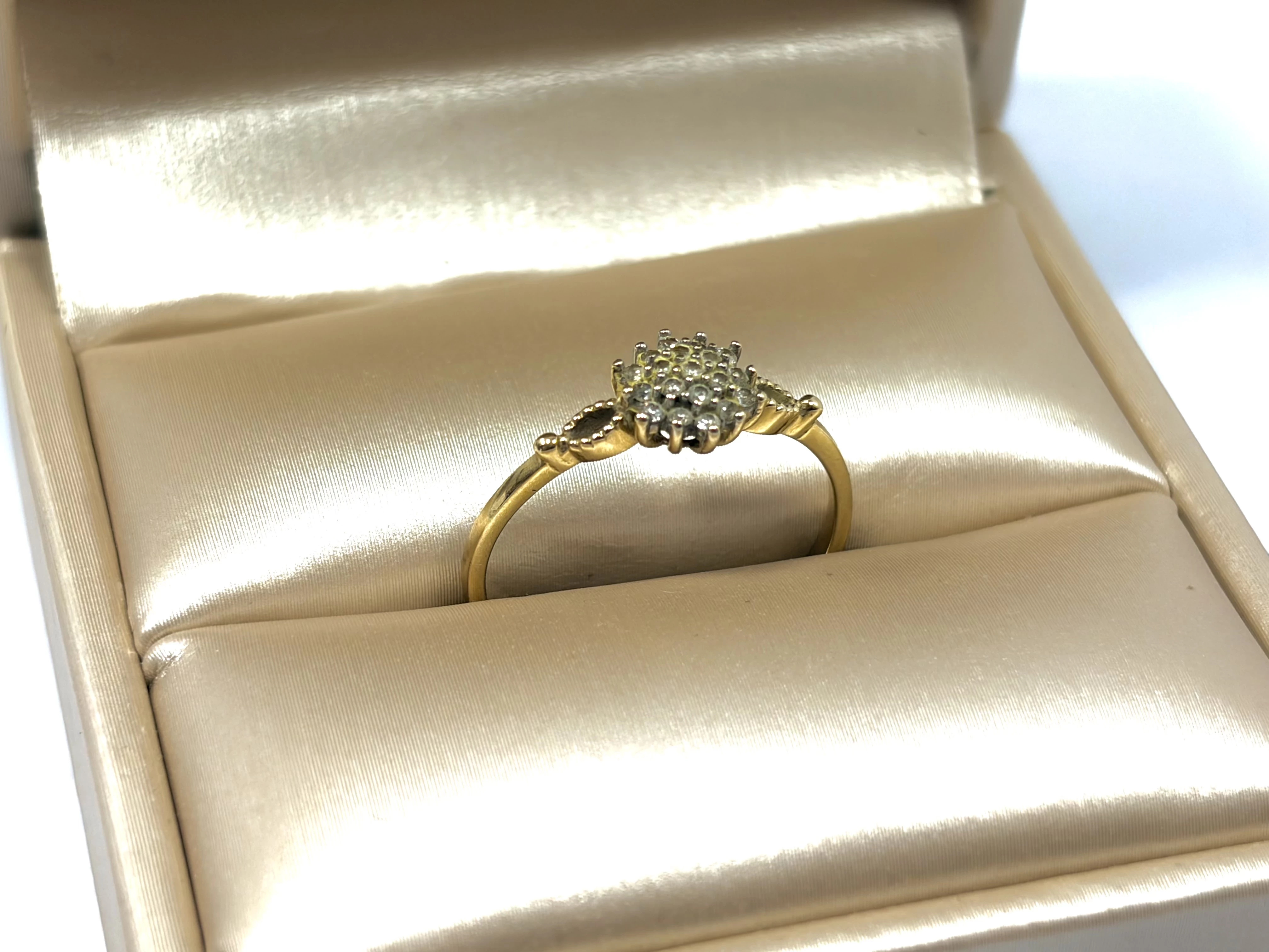 nietuzinkowy-zloty-pierscionek-pr585-w153g-r17-rodzaj-2205-16