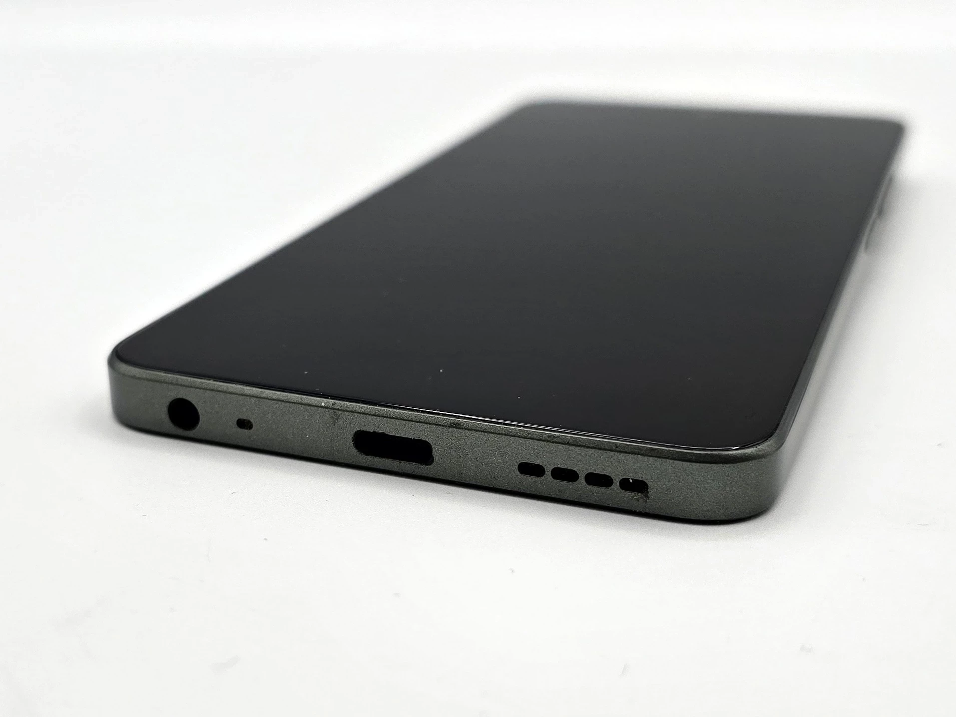 realme-c67-4gb-128gb-przekatna-ekranu-672