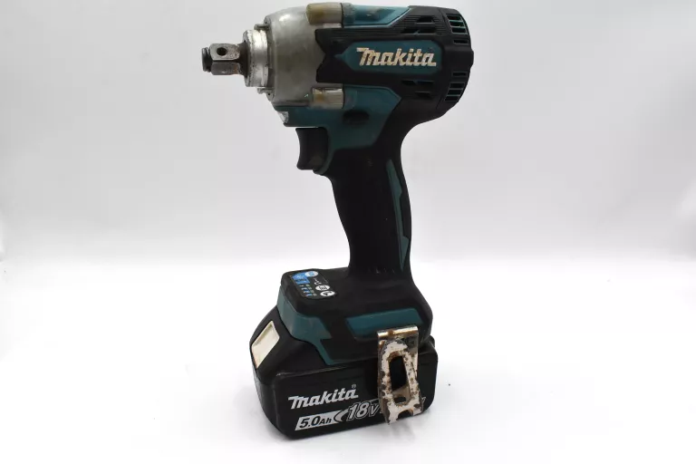 klucz-udarowy-makita-dtw300-akumulator-50ah-18v-os-piastowskie-74a-poznan