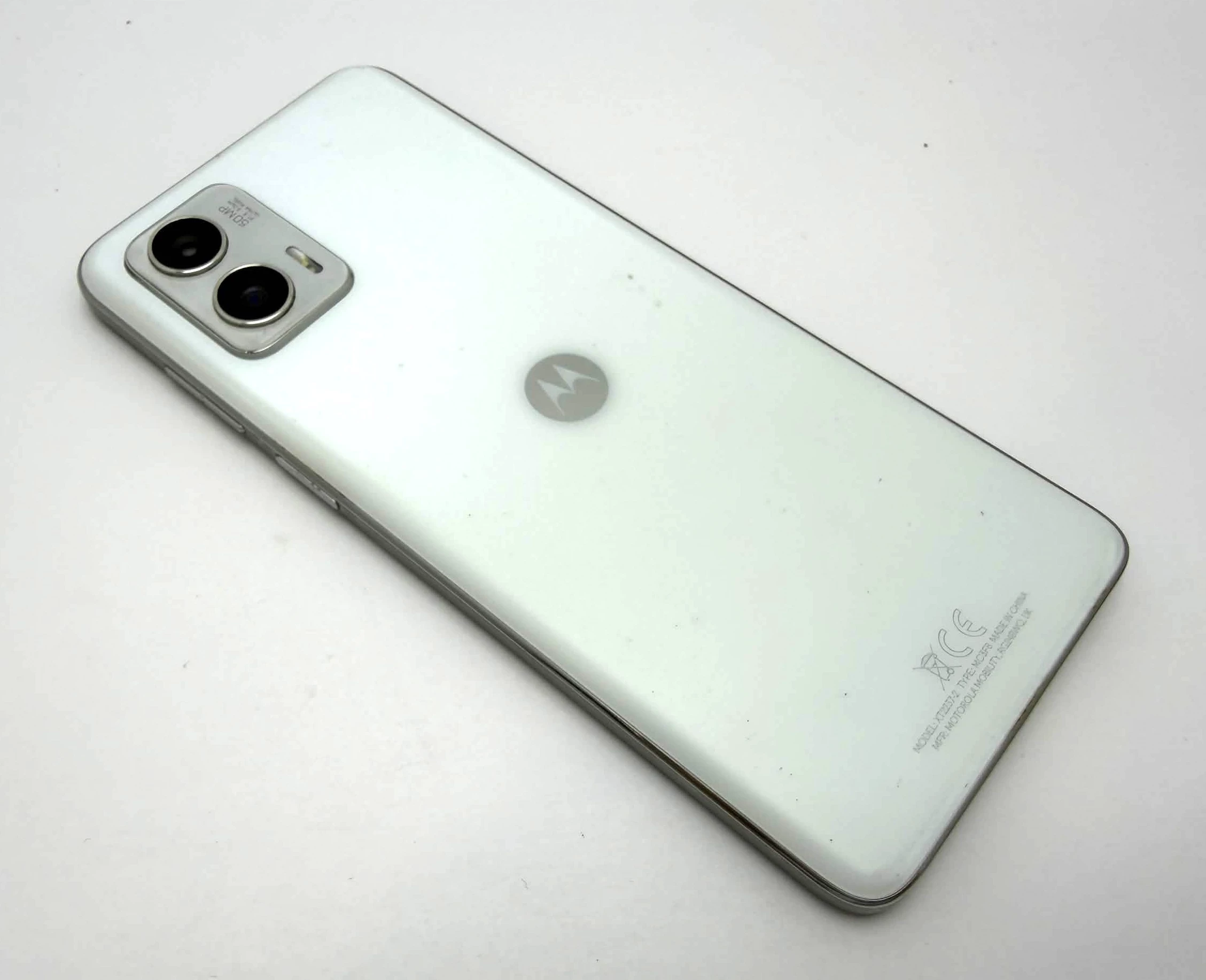 telefon-motorola-moto-g73-5g-przekatna-ekranu-650