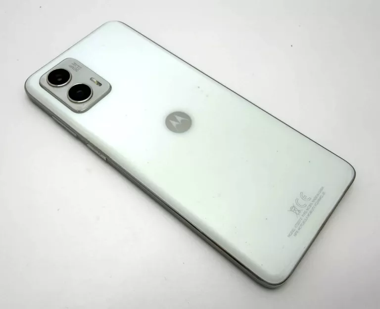 telefon-motorola-moto-g73-5g-przekatna-ekranu-650