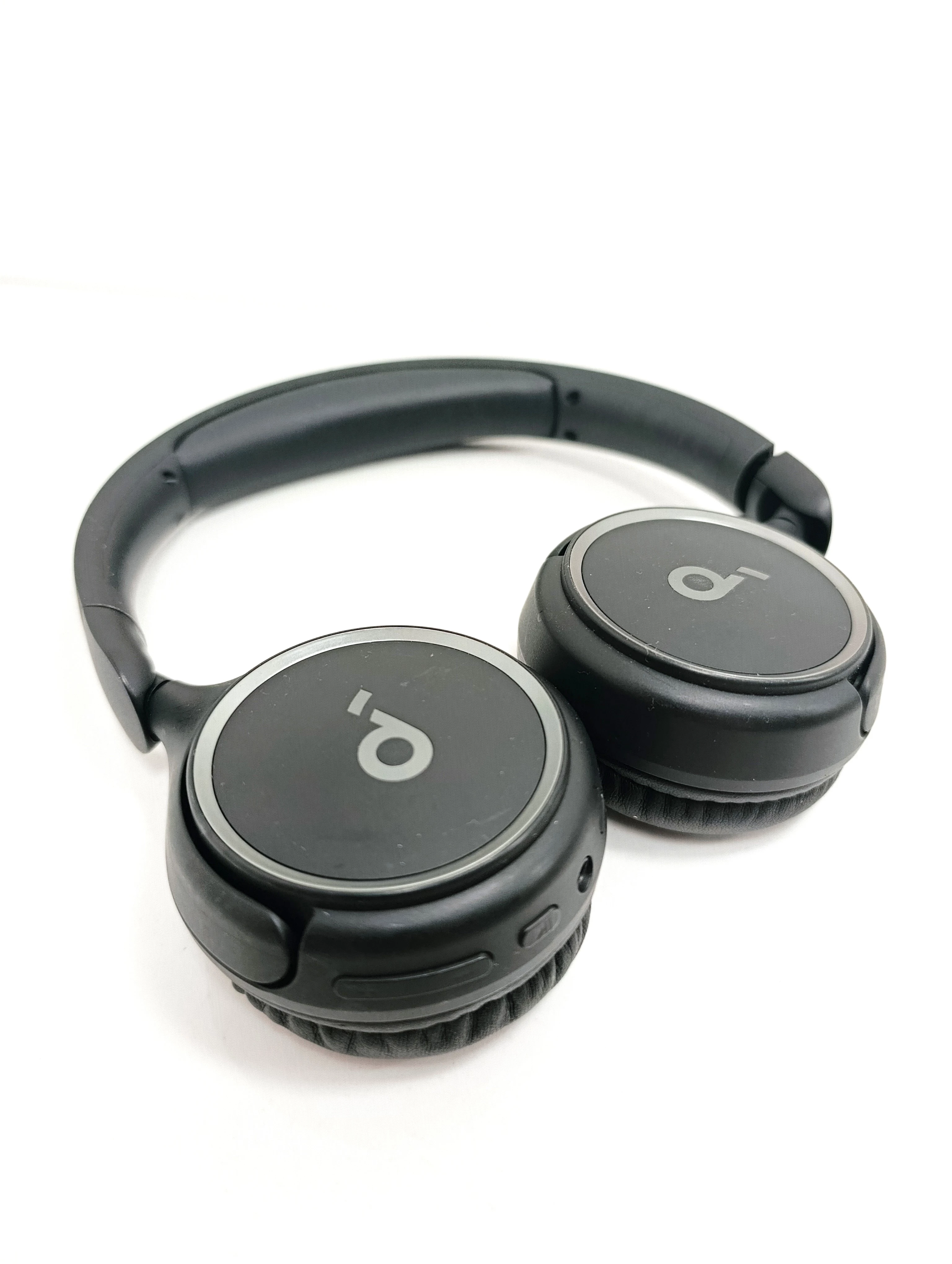 sluchawki-soundcore-h30i-kolor-dominujacy-129357-3