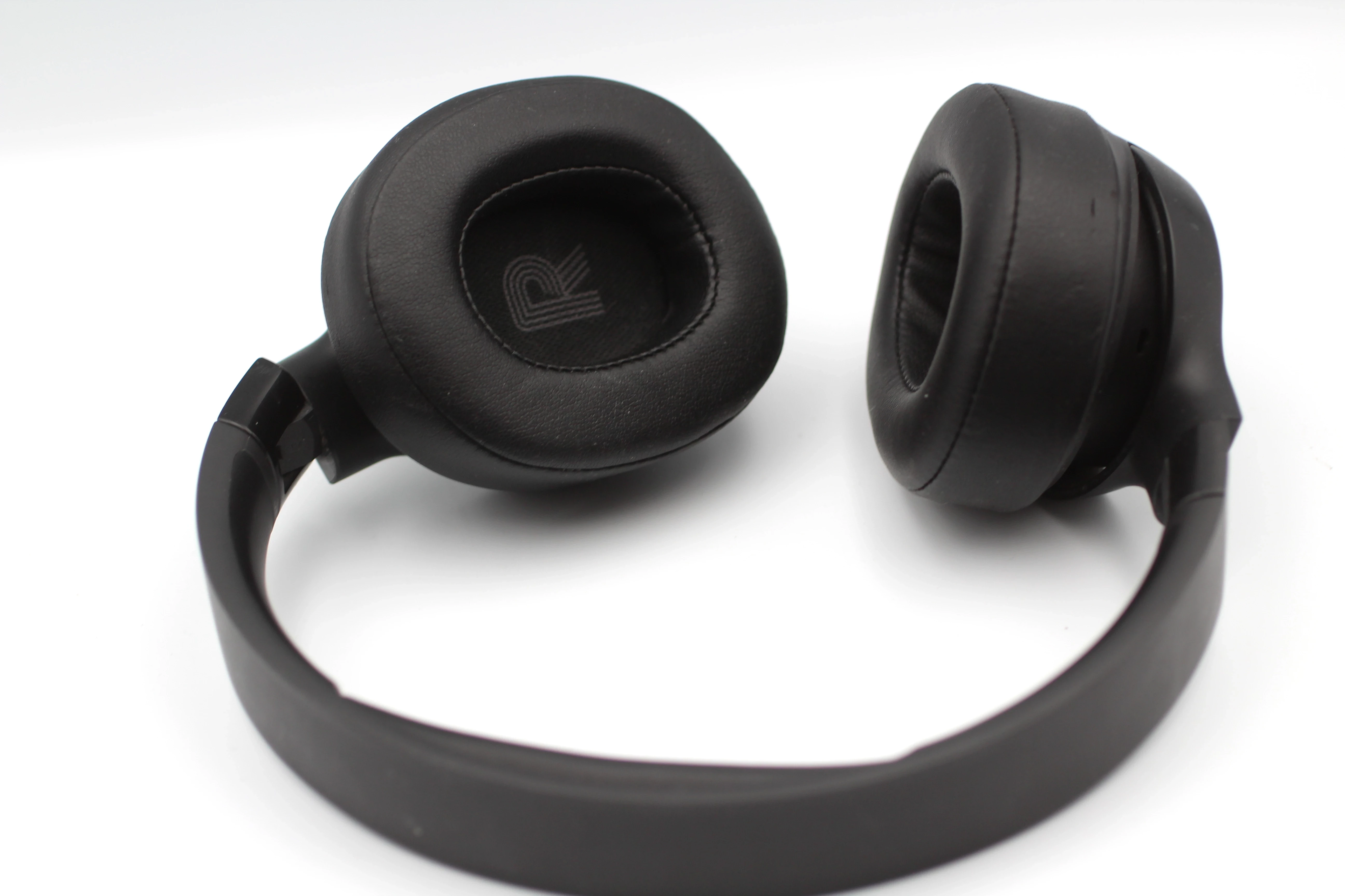 sluchawki-jbl-720-bt-kolor-dominujacy-129357-3