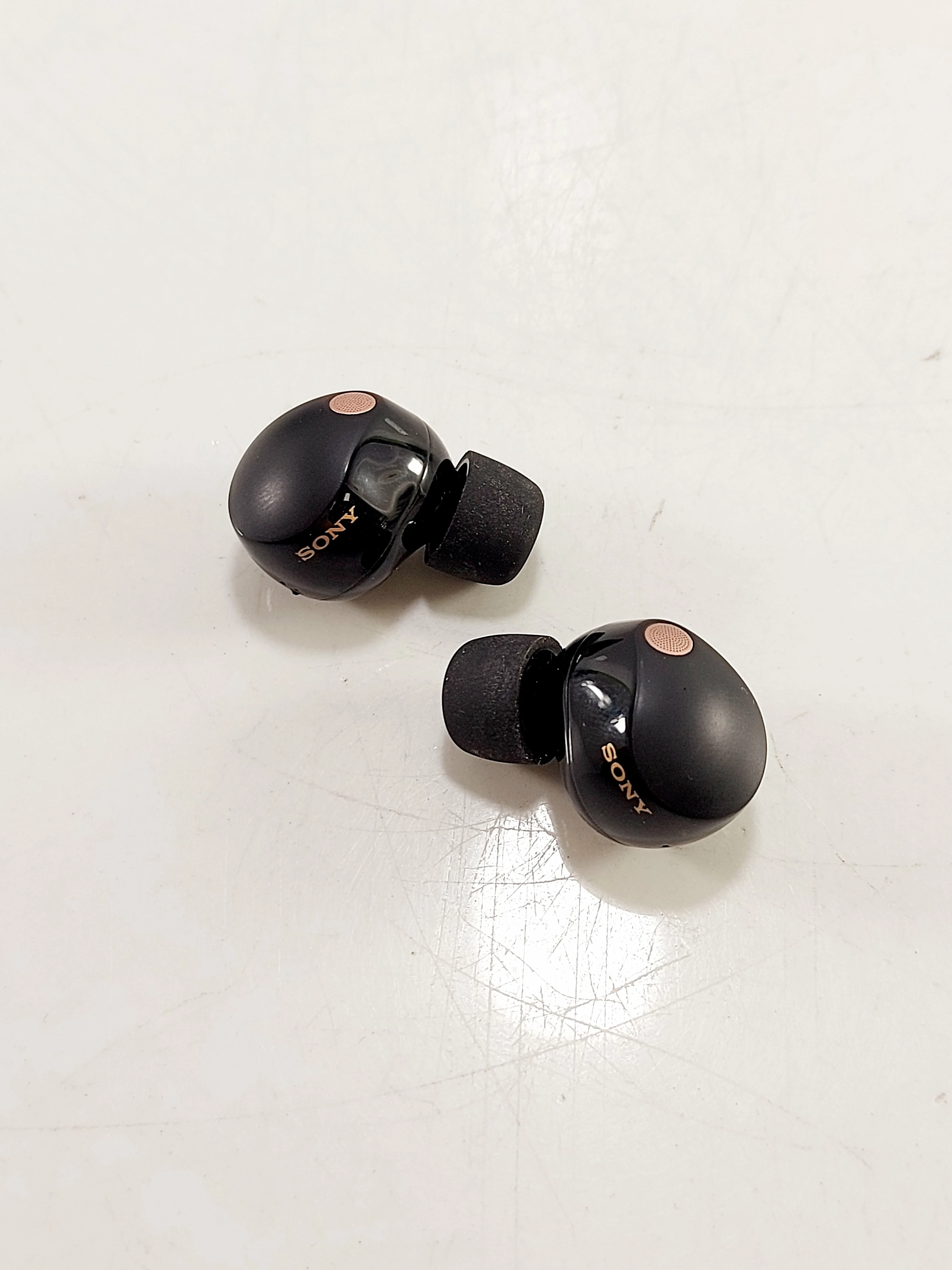 sluchawki-bezprzewodowe-douszne-sony-wf-1000xm5-stan-11323-2