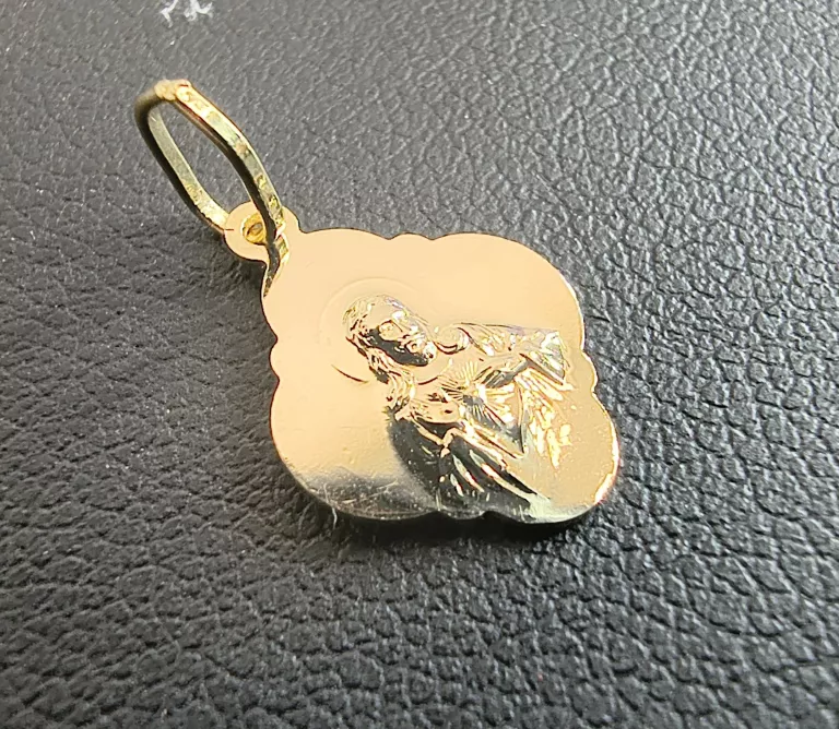 zlota-zawieszka-medalik-585-07gr-motyw-129129-246990