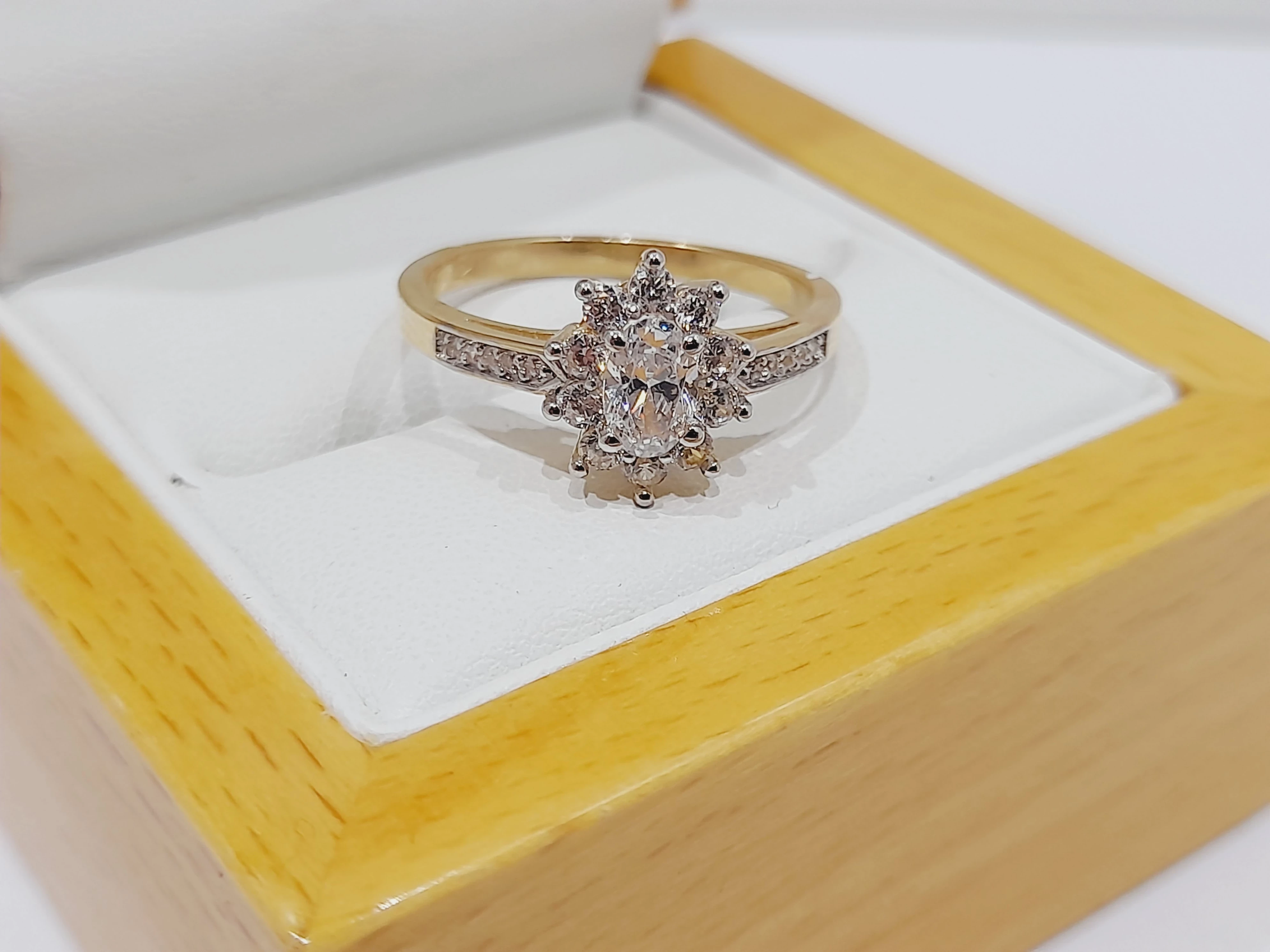 wyrob-jubilerski-piekny-zloty-pierscionek-585-rozmiarsrednica-wew-mm-372-17