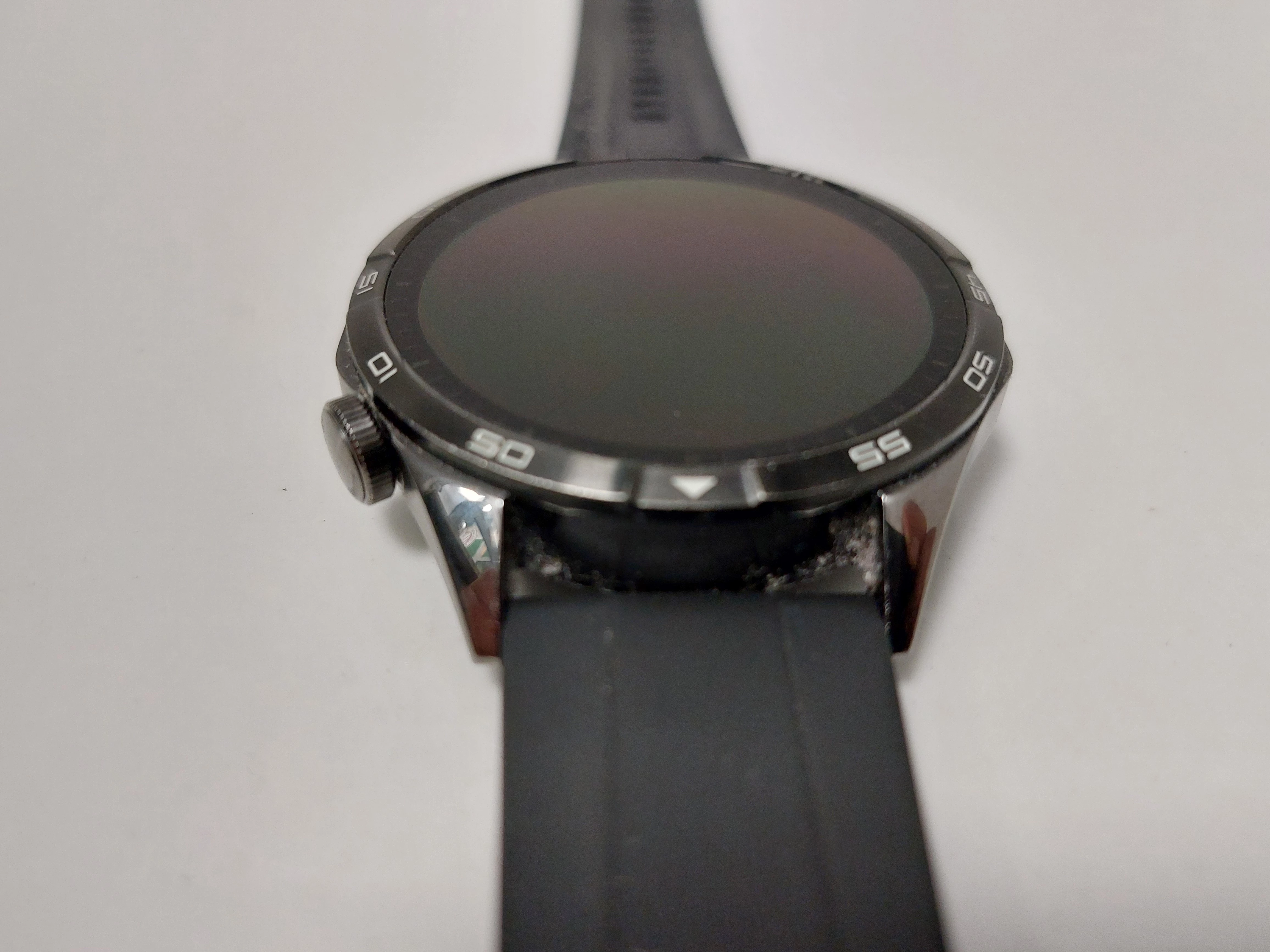 smartwatch-huawei-watch-gt-4-polecam-stan-11323-2