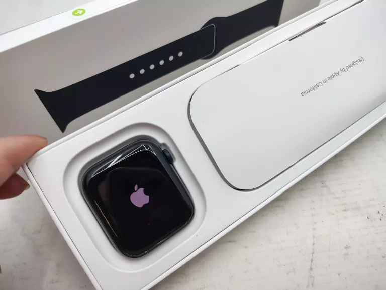 apple-watch-se-2gen-gps-44mm-stan-11323-2