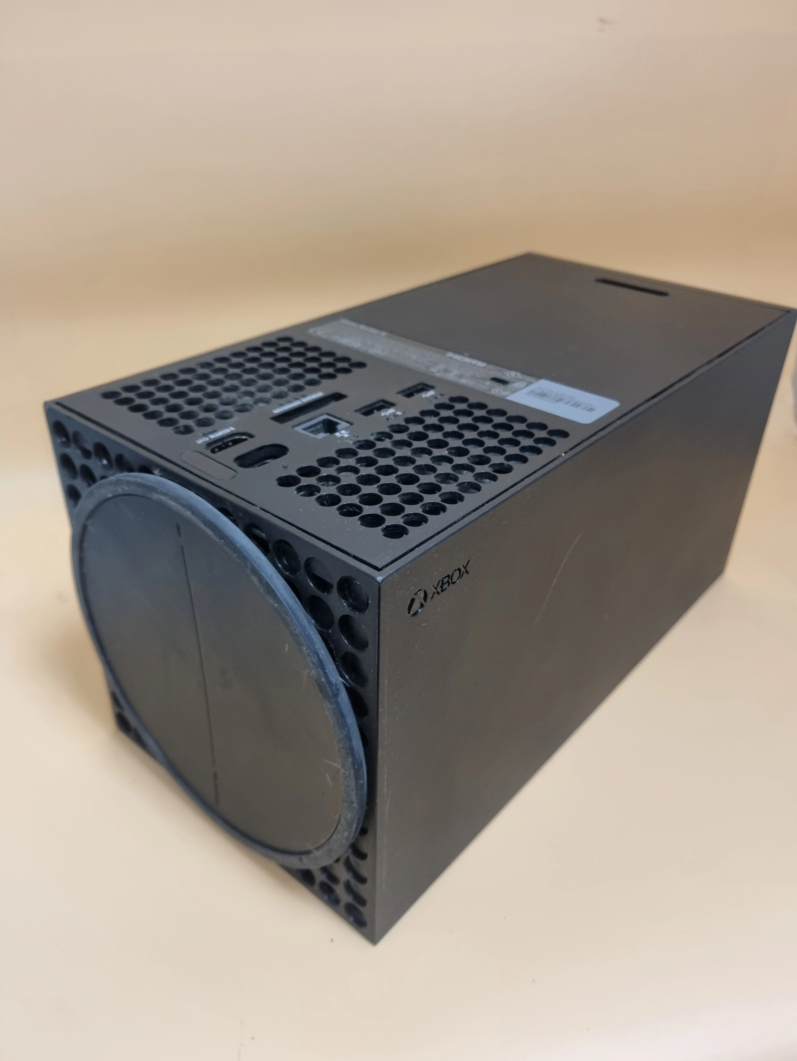 konsola-microsoft-xbox-series-x-1tb-producent-248914-1988163