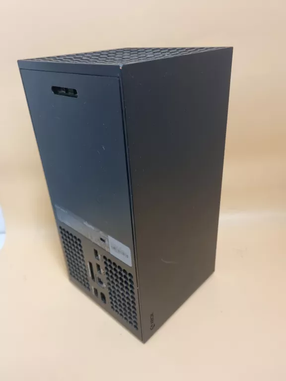 konsola-microsoft-xbox-series-x-1tb-stan-11323-2