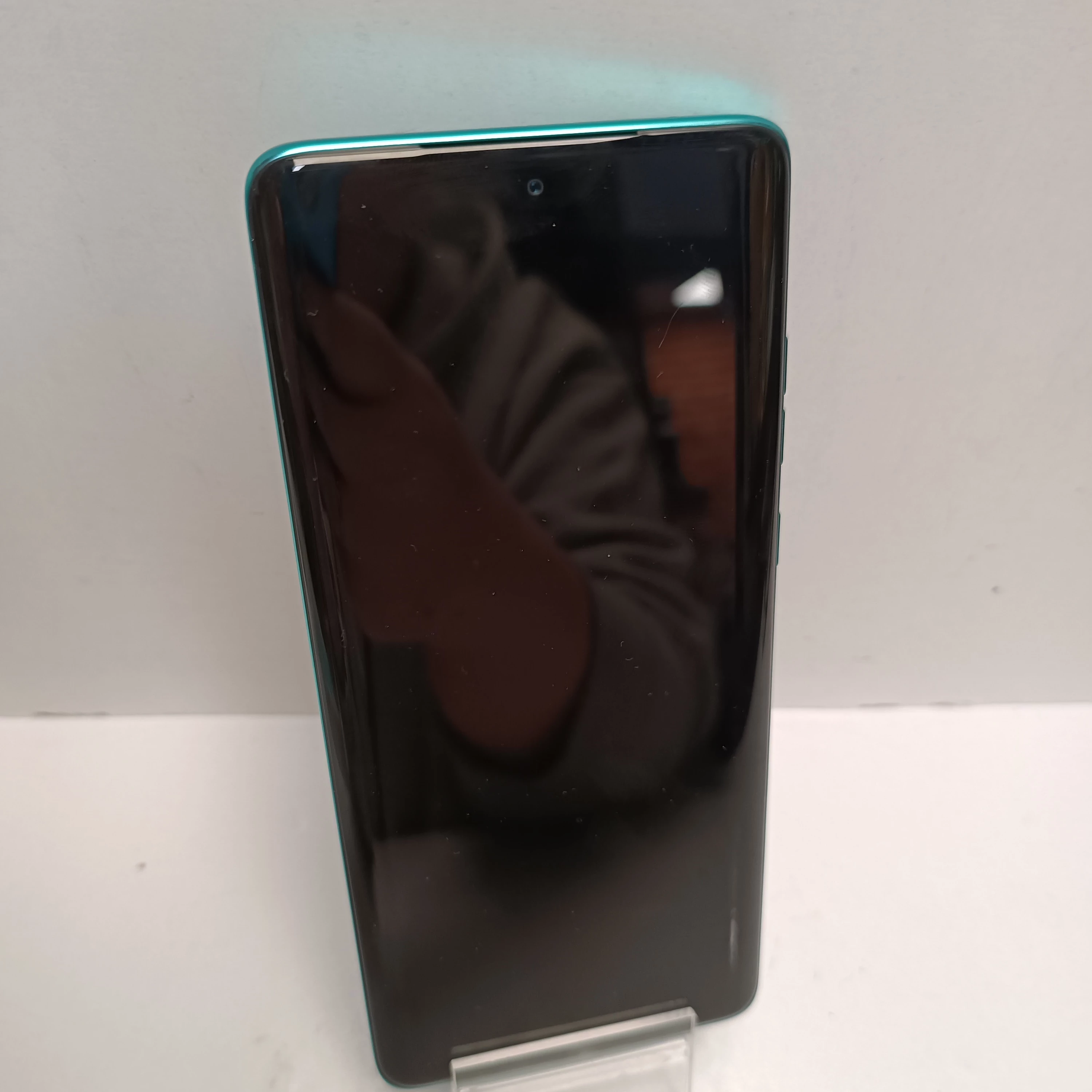 telefony-motorola-edge-60-fusion-8256gb-kod-producenta-pb7e0041se