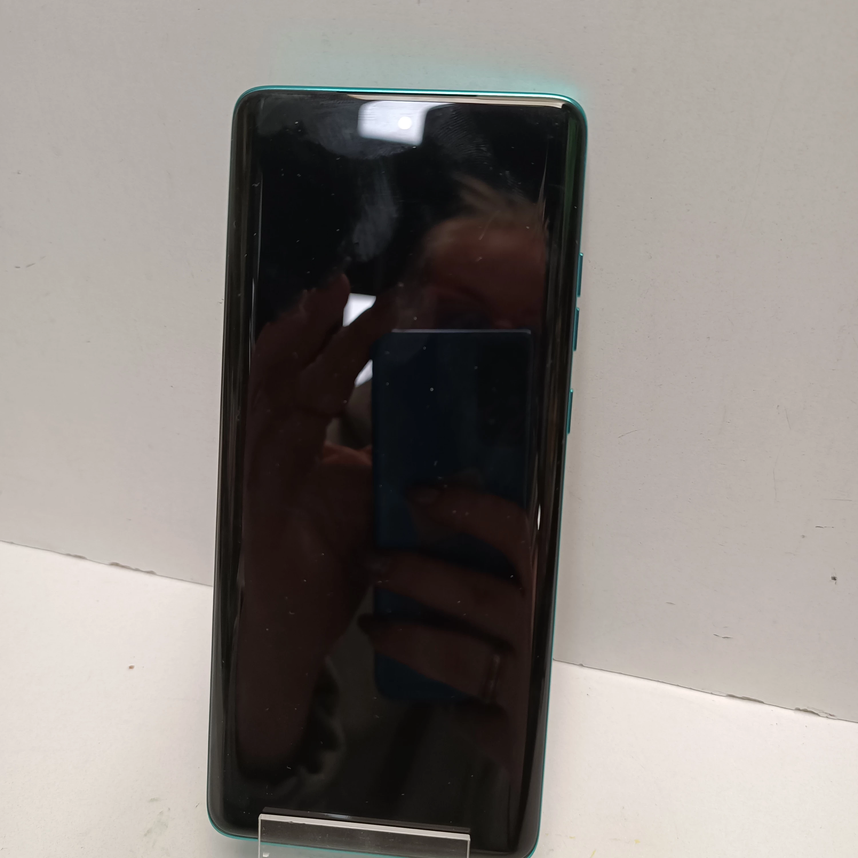 telefony-motorola-edge-60-fusion-8256gb-stan-11323-2