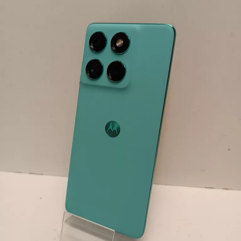 telefony-motorola-edge-60-fusion-8256gb-przekatna-ekranu-667