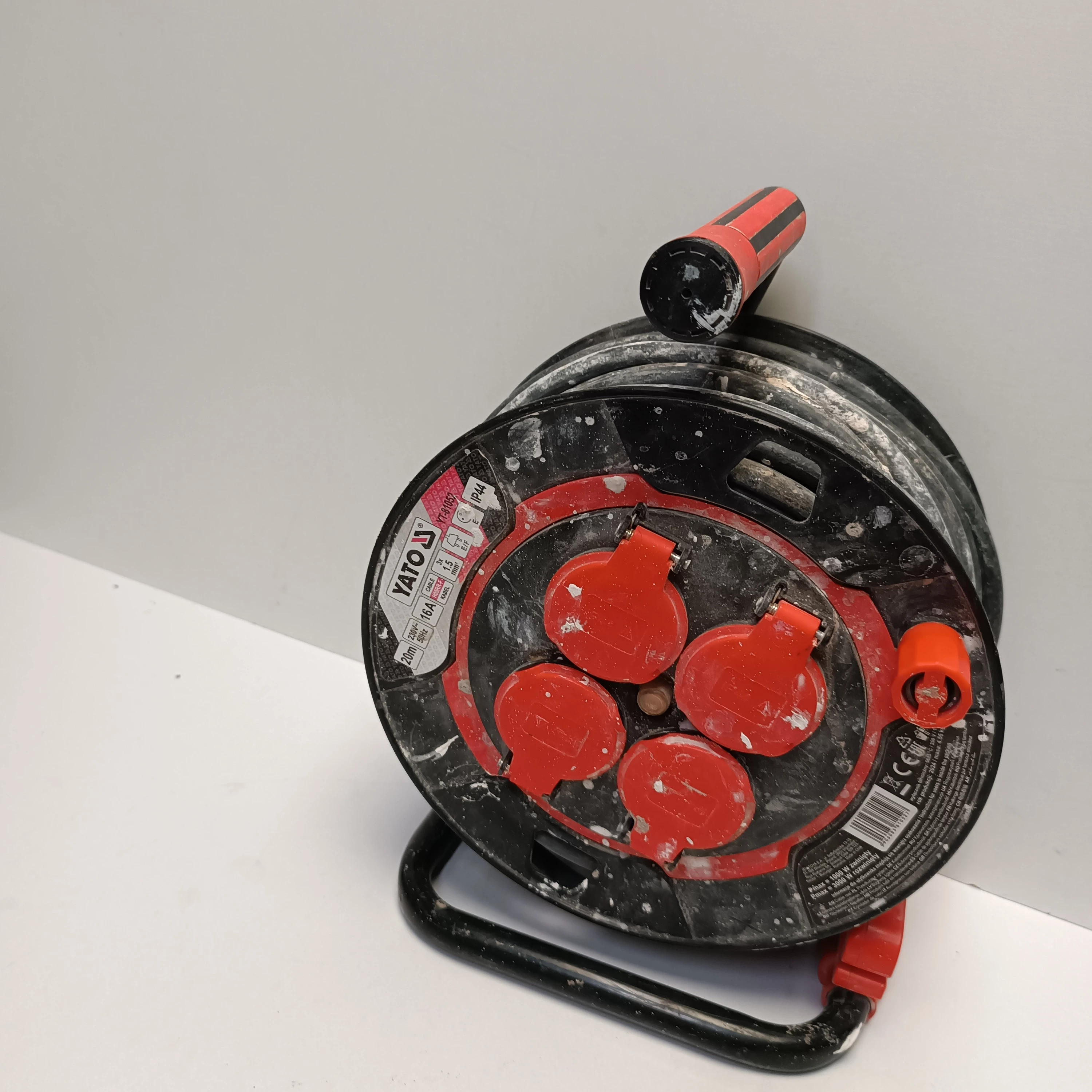 yato-yt-81052-przedluzacz-bebnowy-ean-gtin-5906083810527