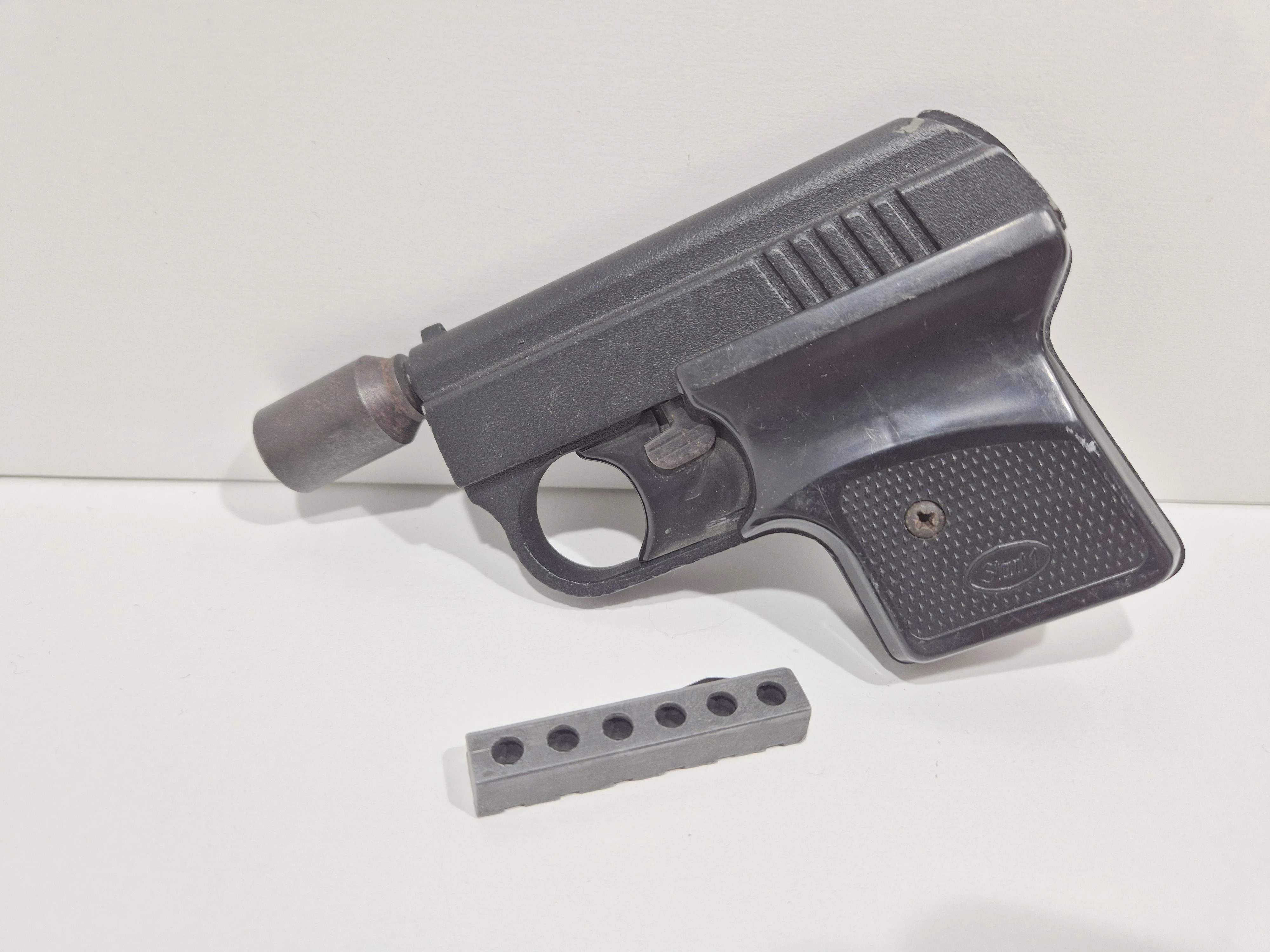 pistolet-hukowy-start-1-straszak-alarm-glosny-kaliber-6mm-zeromskiego-9-radom