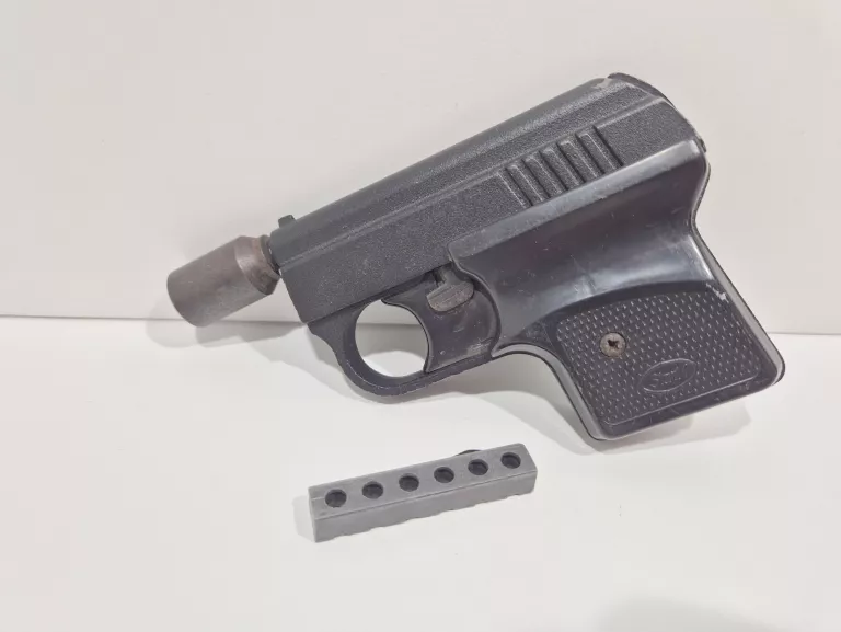 pistolet-hukowy-start-1-straszak-alarm-glosny-kaliber-6mm-zeromskiego-9-radom