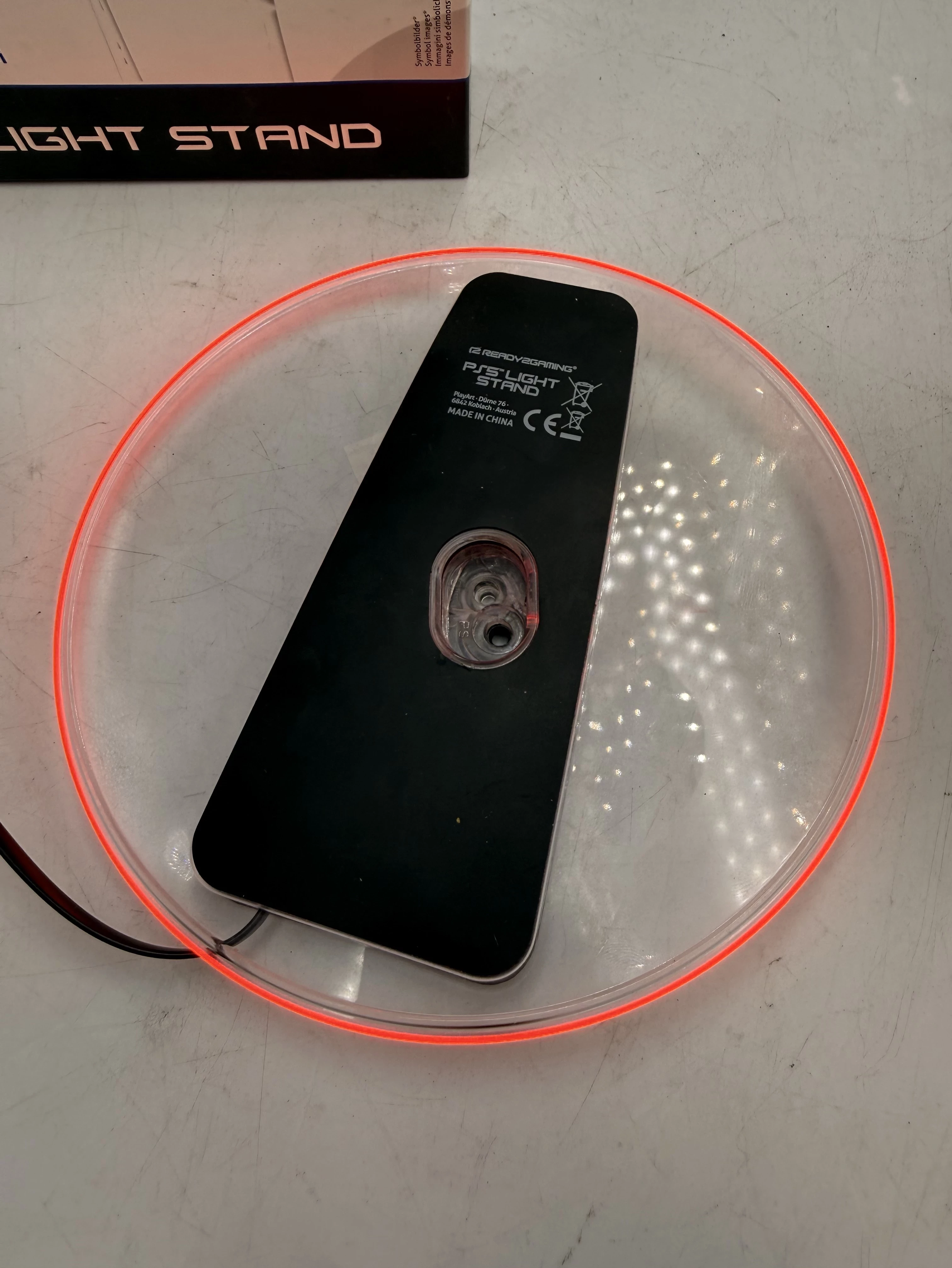 podstawka-ps5-light-stand-sool-of-quality-stan-11323-2