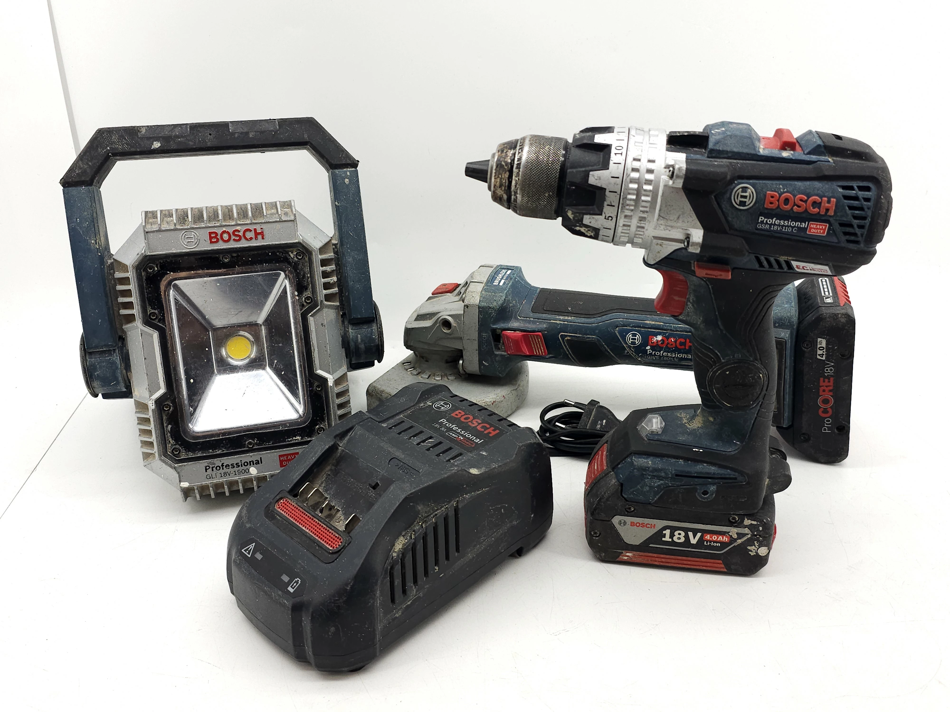 zestaw-narzedzi-bosch-gsr-18v-110c-gws-12-125-v-li-lampa-gli-18v-1900-ean-gtin-3165140956291
