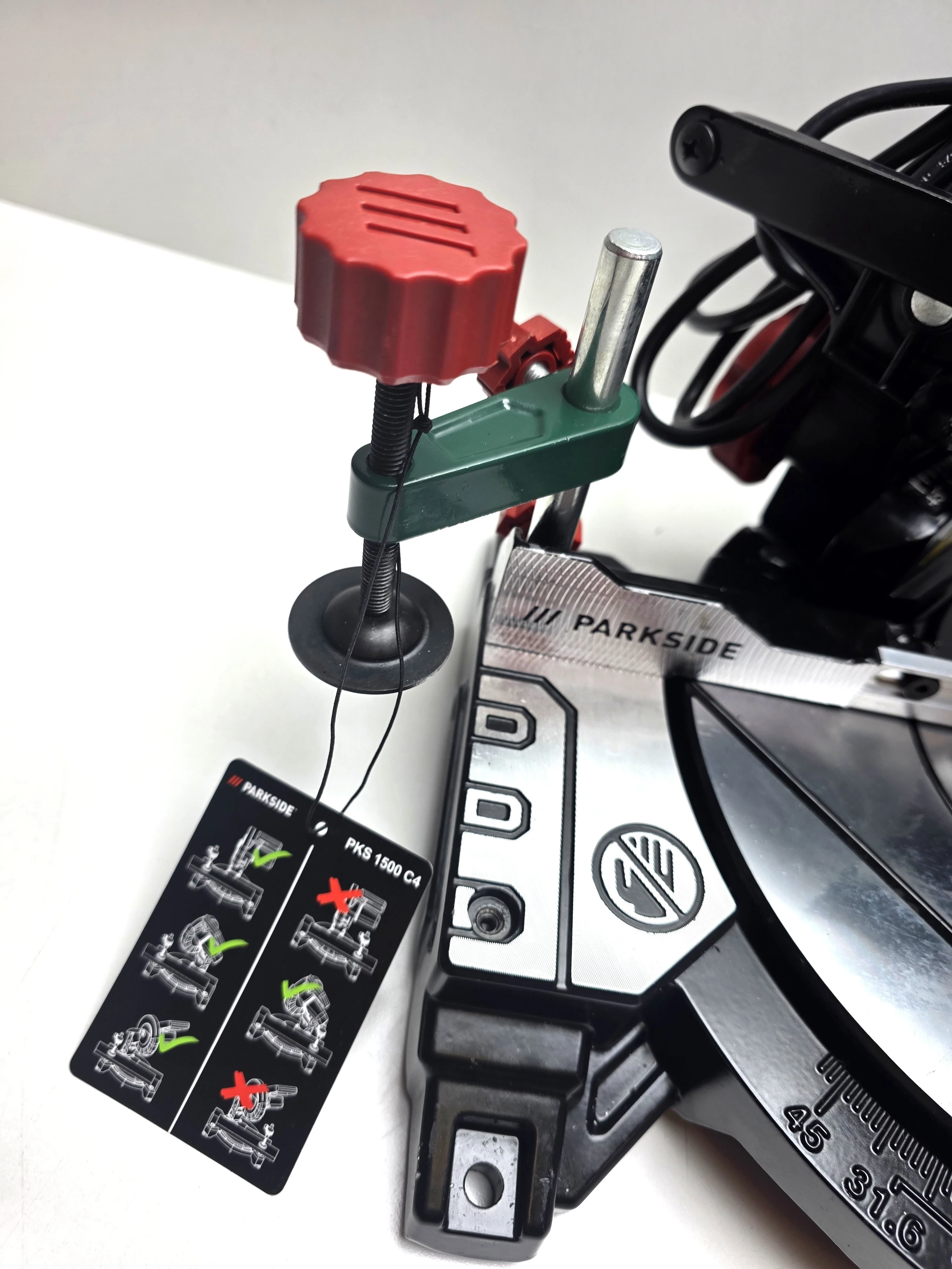 pila-tarczowa-ukosowa-parkside-pks-1500-c4-1500w-stan-11323-2