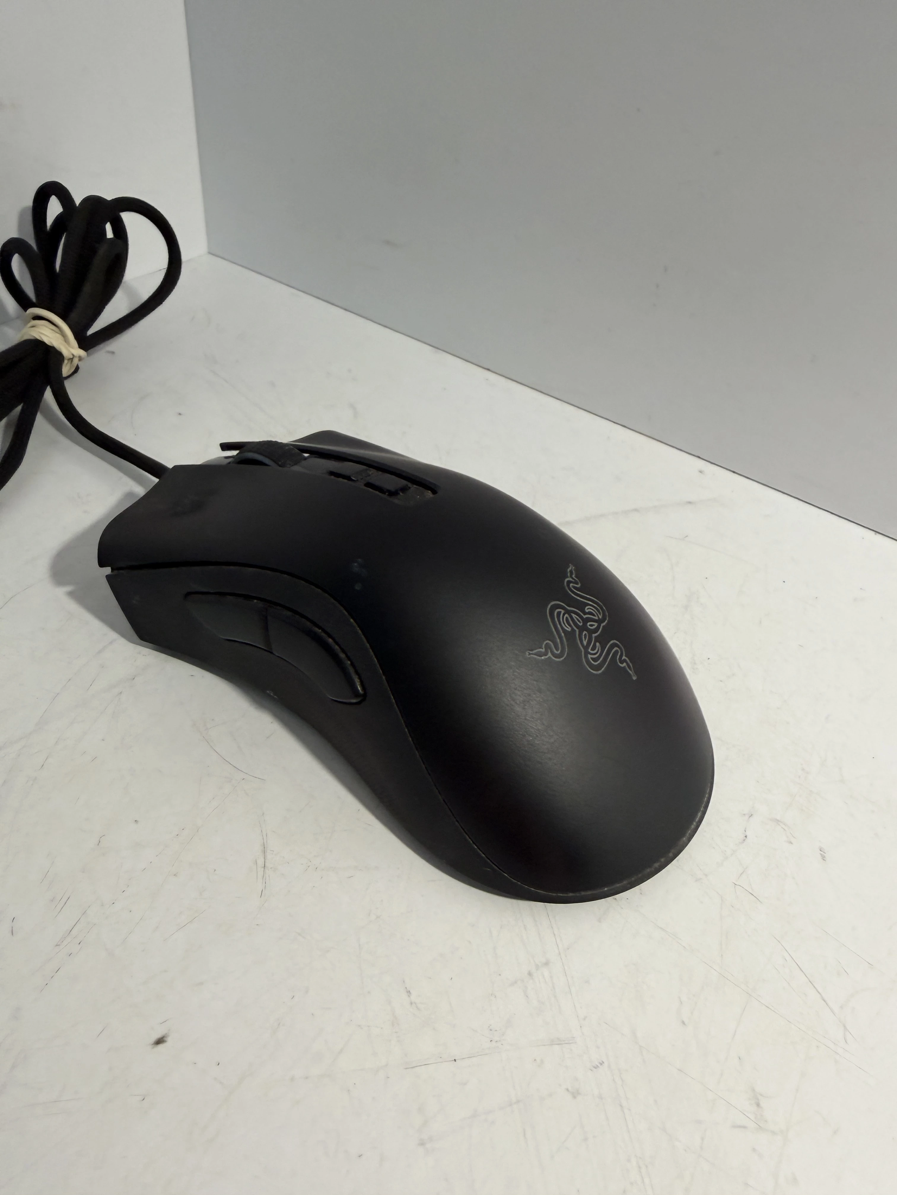 mysz-gamingowa-razer-deathadder-v2-stan-11323-2