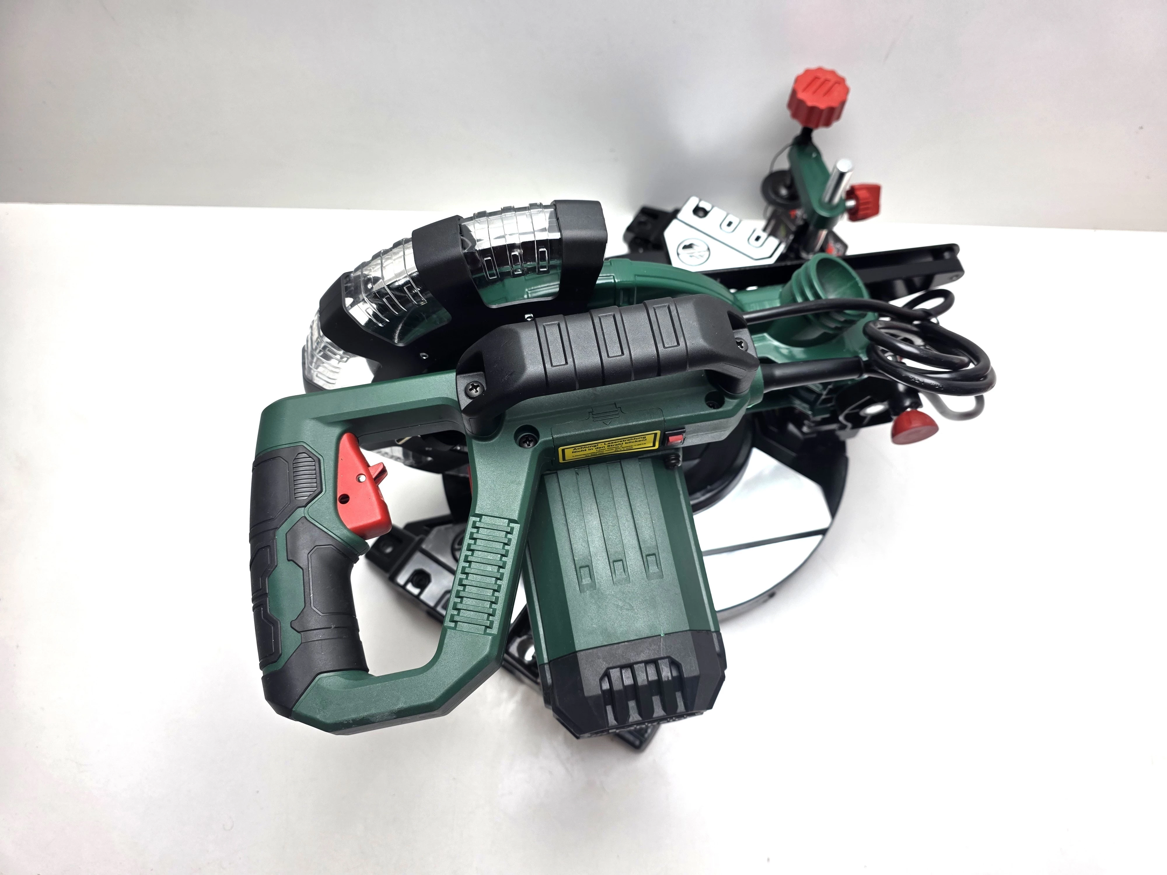 pila-tarczowa-ukosowa-parkside-pks-1500-c4-1500w-marka-248811-951182