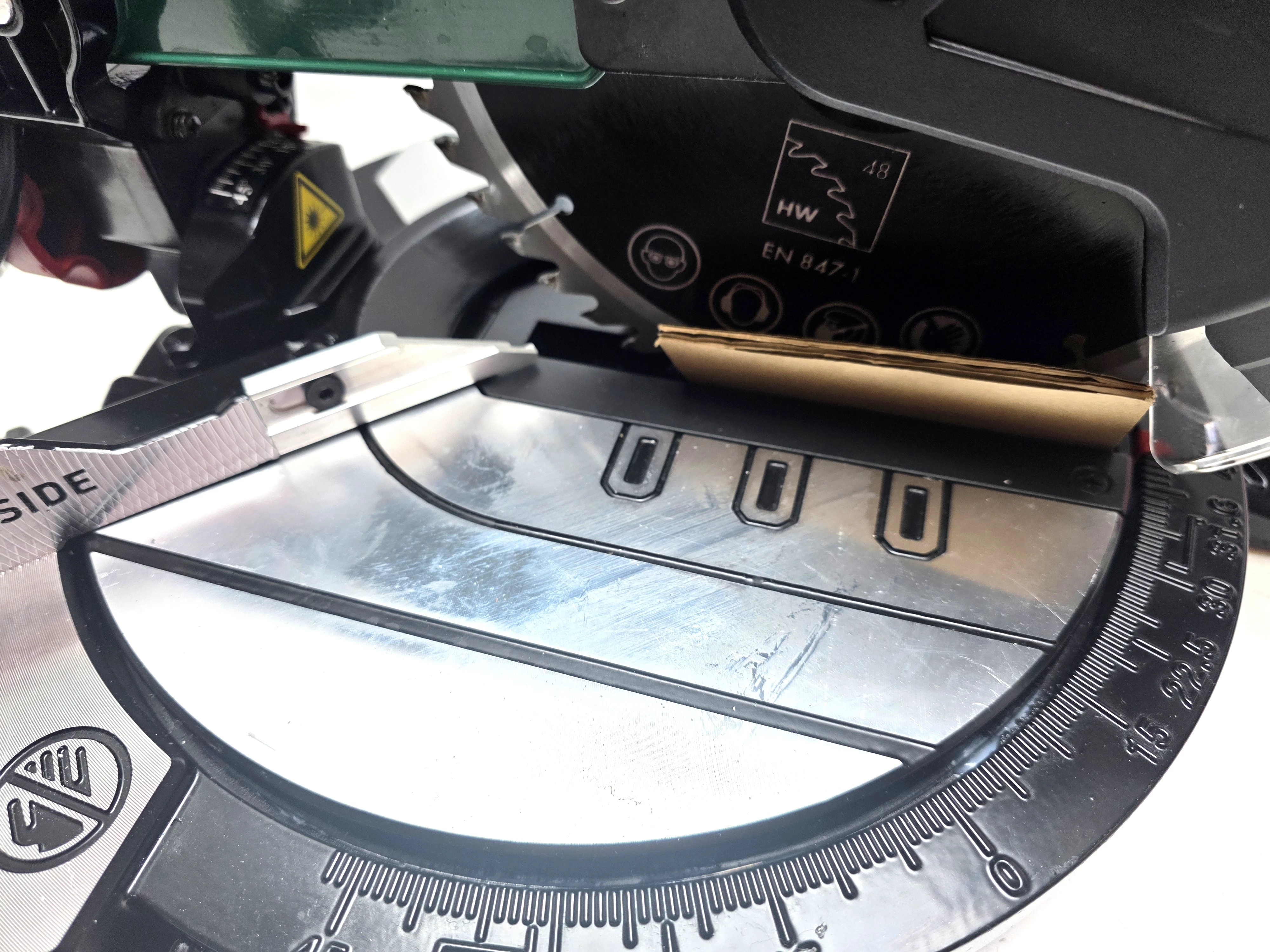 pila-tarczowa-ukosowa-parkside-pks-1500-c4-1500w-kod-producenta-pks-1500-c4-465511-2405