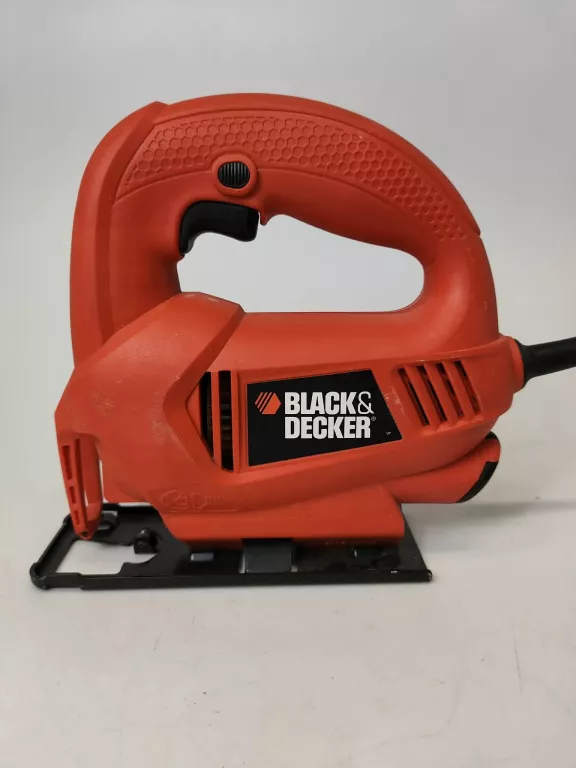 wyrzynarka-black-decker-ks500-mocowanie-brzeszczotu-205041-222245