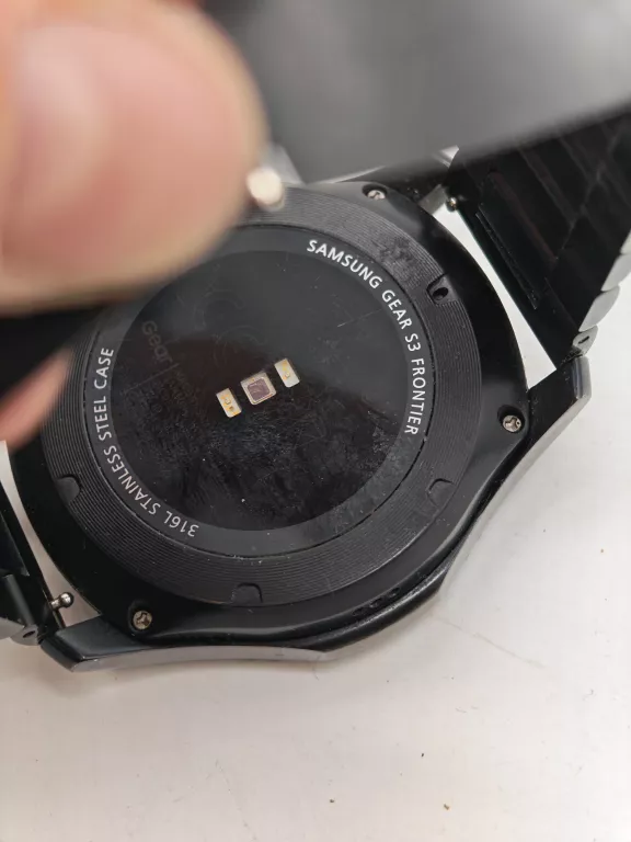 smartwatch-samsung-s3-frontier-stacja-ladujaca-stan-11323-238062