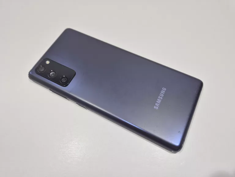 samsung-galaxy-s20-fe-6gb-128gb-stan-11323-2