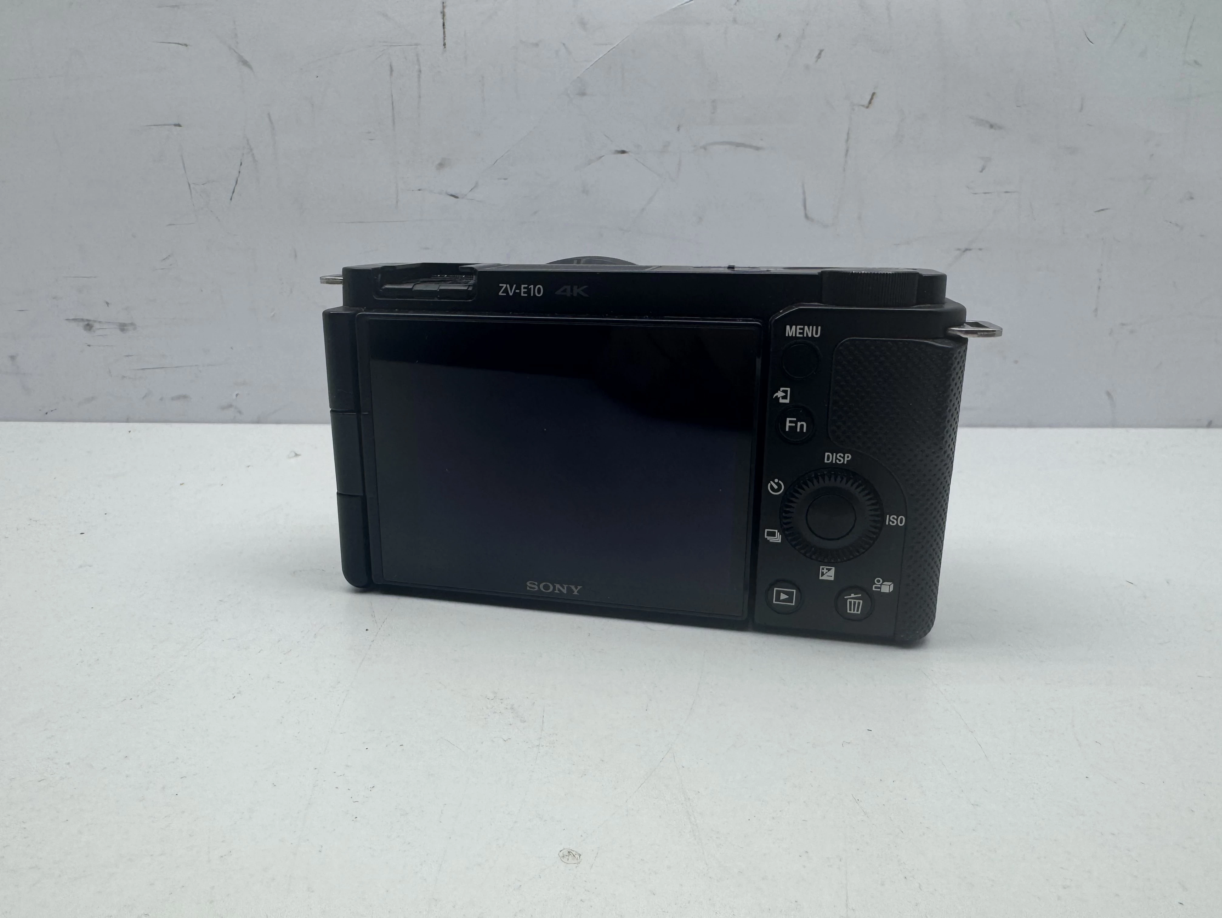 aparat-fotograficzny-sony-zv-e10-16-50mm-rozdzielczosc-2420