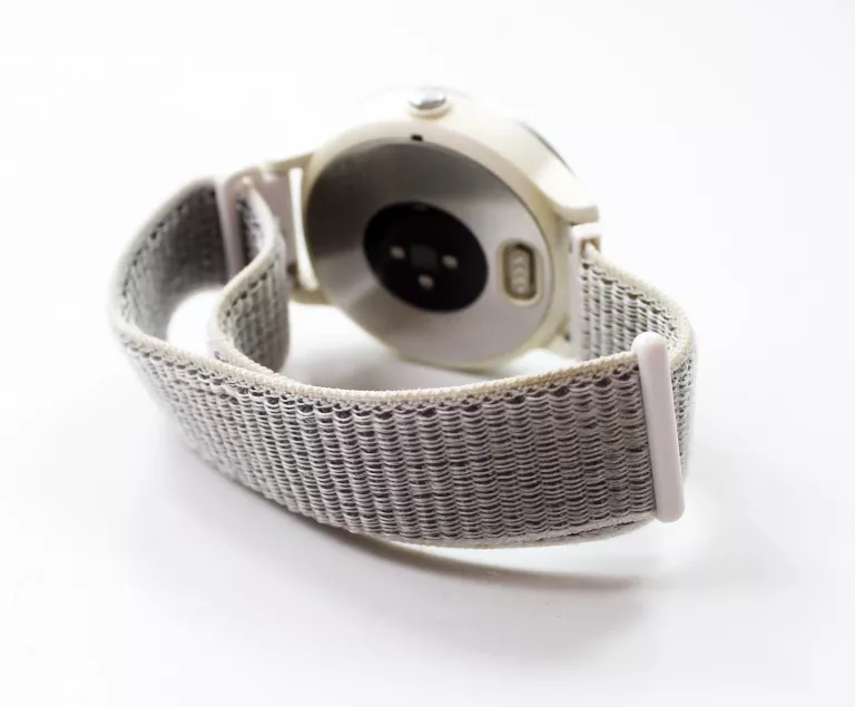 smartwatch-garmin-vivoactive-3-model-249460-1222796