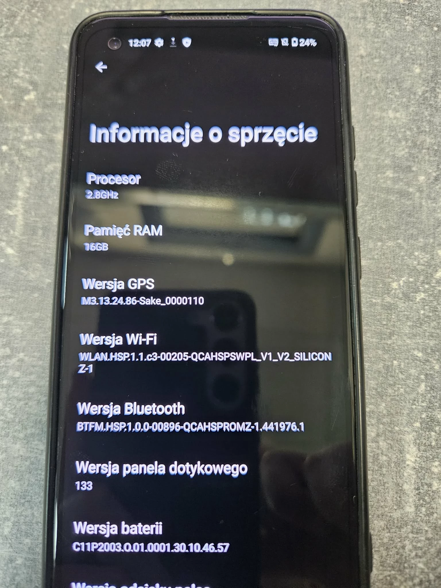 telefon-asus-zenfone-8-16256-gb-sam-wyjechane-wejscie-lad-system-operacyjny-4388-1