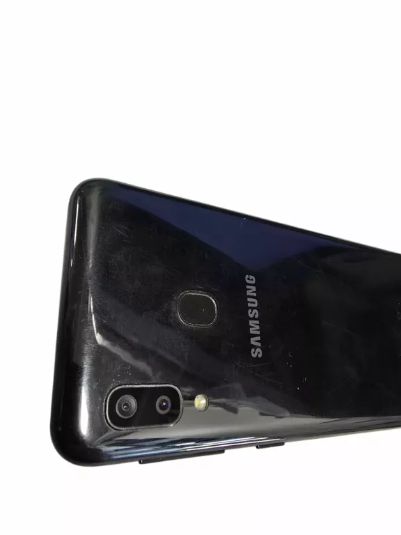 telefon-samsung-a20e-332gb-typ-202685-212929